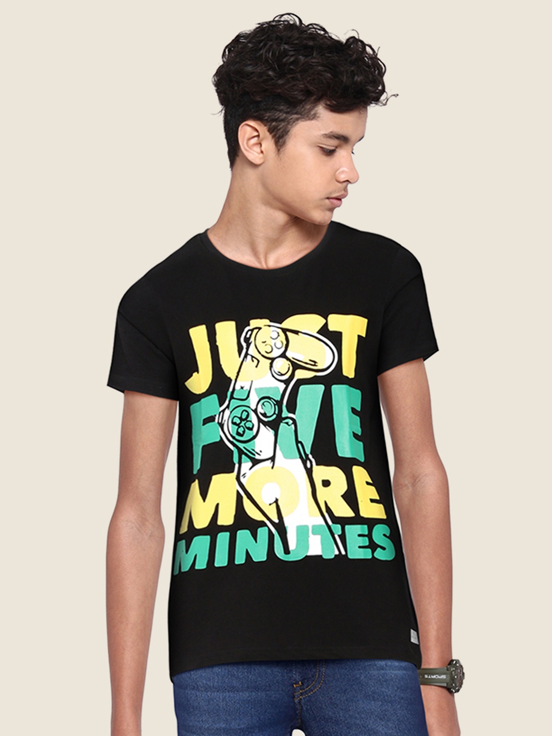 

abof Boys Black & Yellow Typography Printed T-shirt