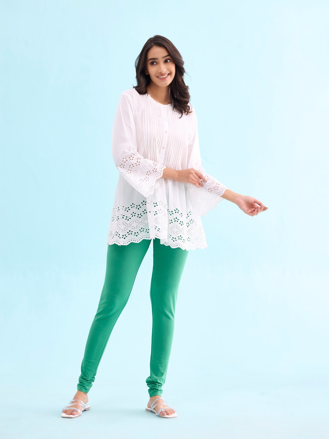 

Go Colors Women Green Solid Churidar Length Leggings