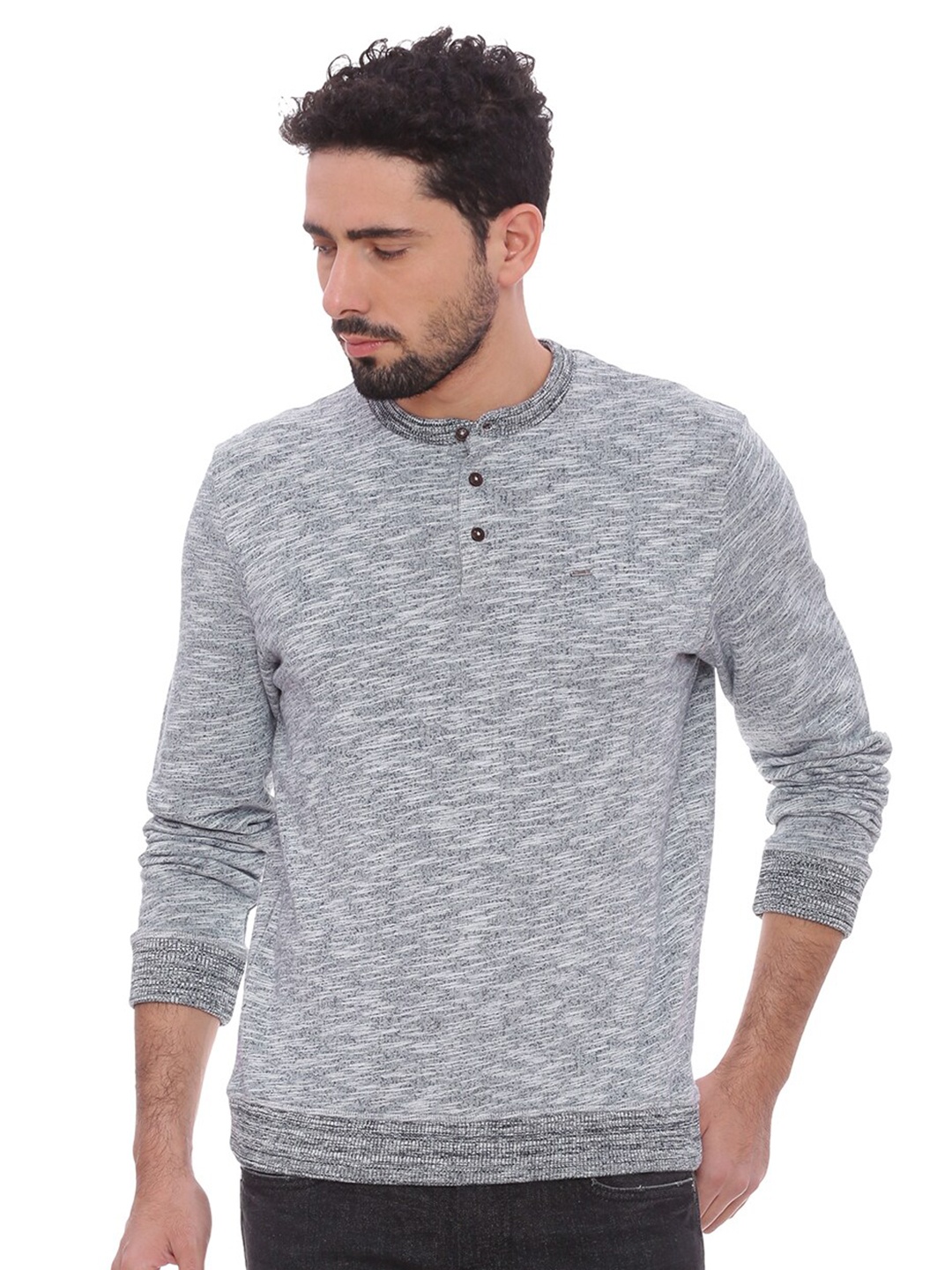 

Basics Men Grey Pullover Sweater