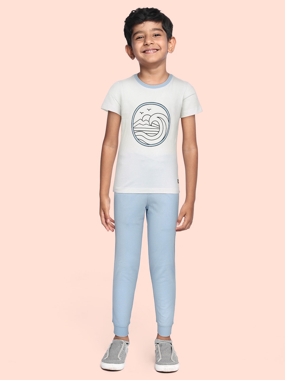 

abof Boys White & Blue Tropical Print Pure Cotton T-shirt with Mid-Rise Joggers Set