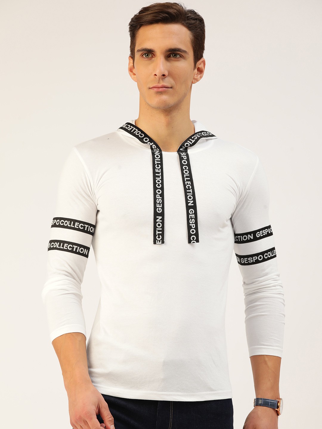 

GESPO Men White Cotton Solid Hooded T-shirt