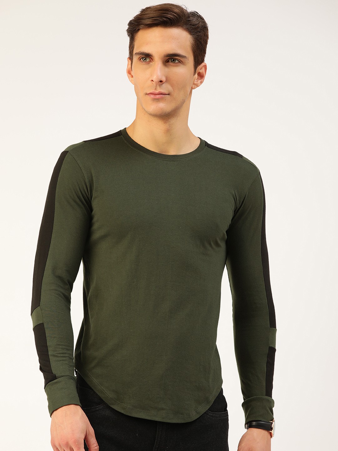 

GESPO Men Olive Green Cotton Solid T-shirt