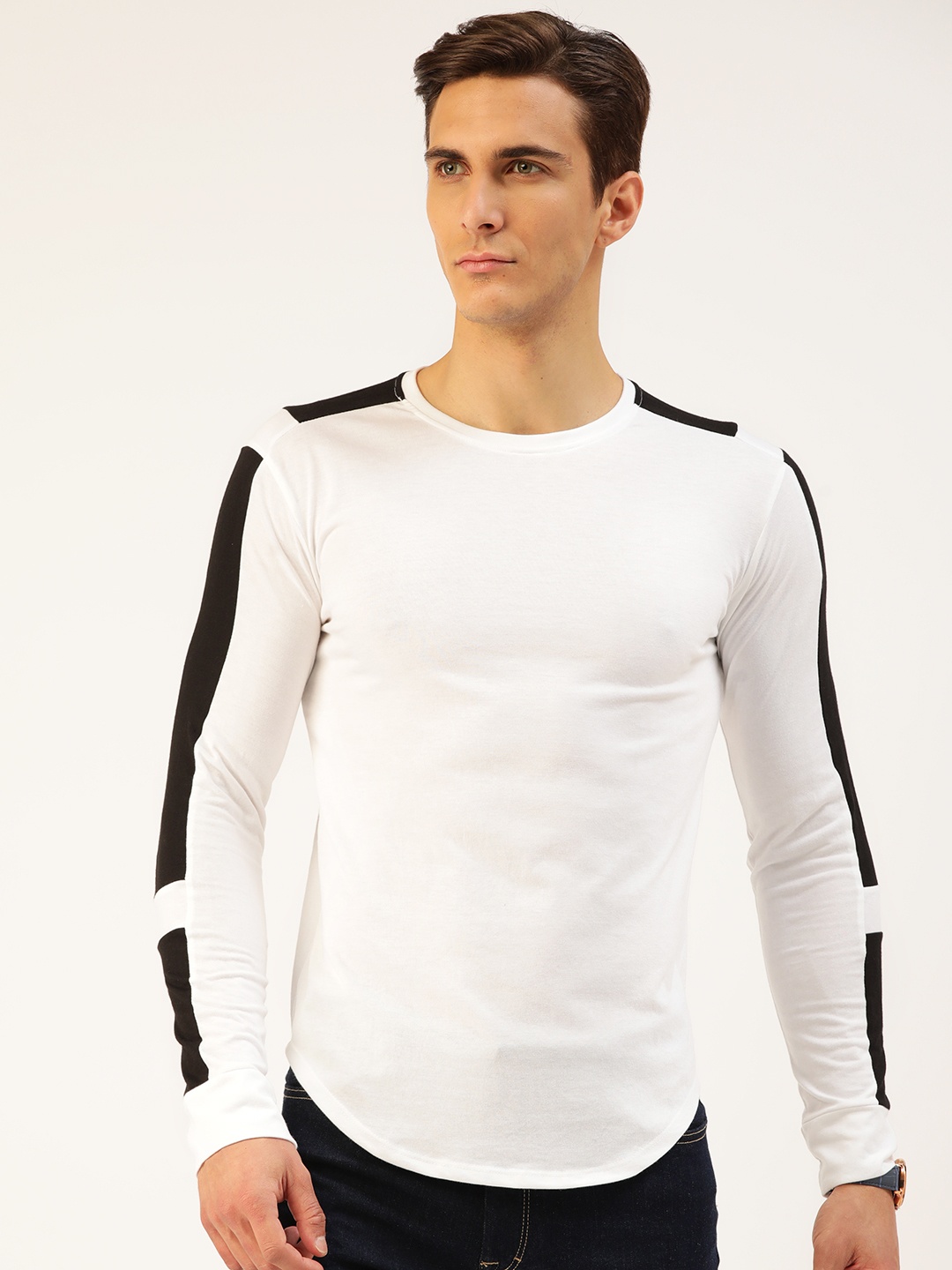 

GESPO Men White Cotton Solid T-shirt