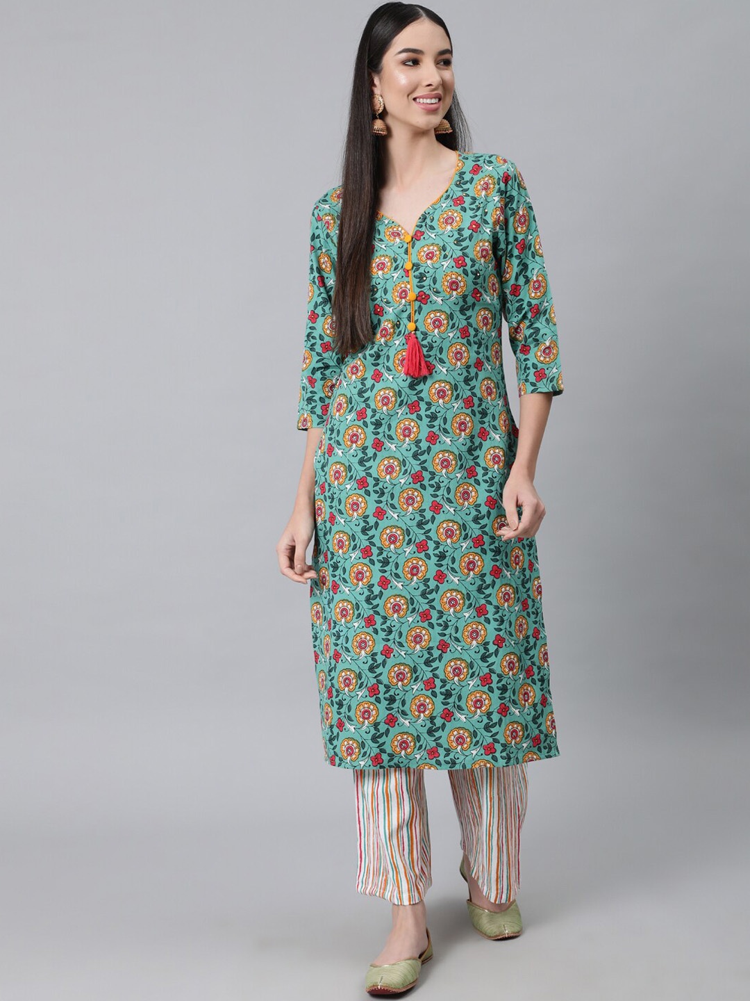 

Anubhutee Women Green Floral Printed High Slit Kurta with Trousers