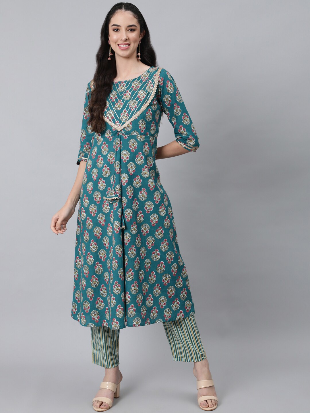 

Anubhutee Women Green Ethnic Motifs Printed Pleated Gotta Patti Pure Cotton Kurta with Trousers