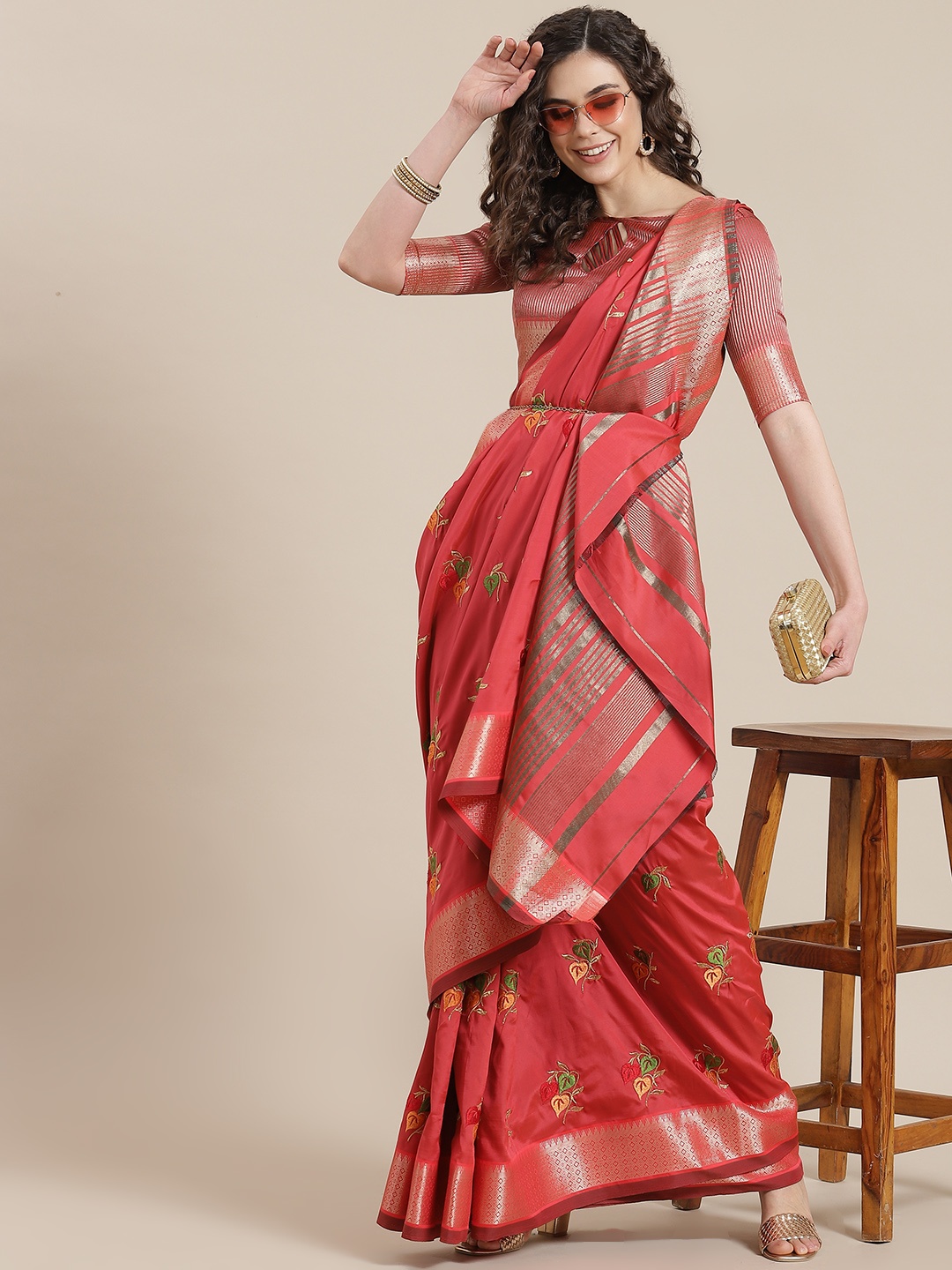 

Mitera Women Pink & Green Embroidered Chanderi Saree