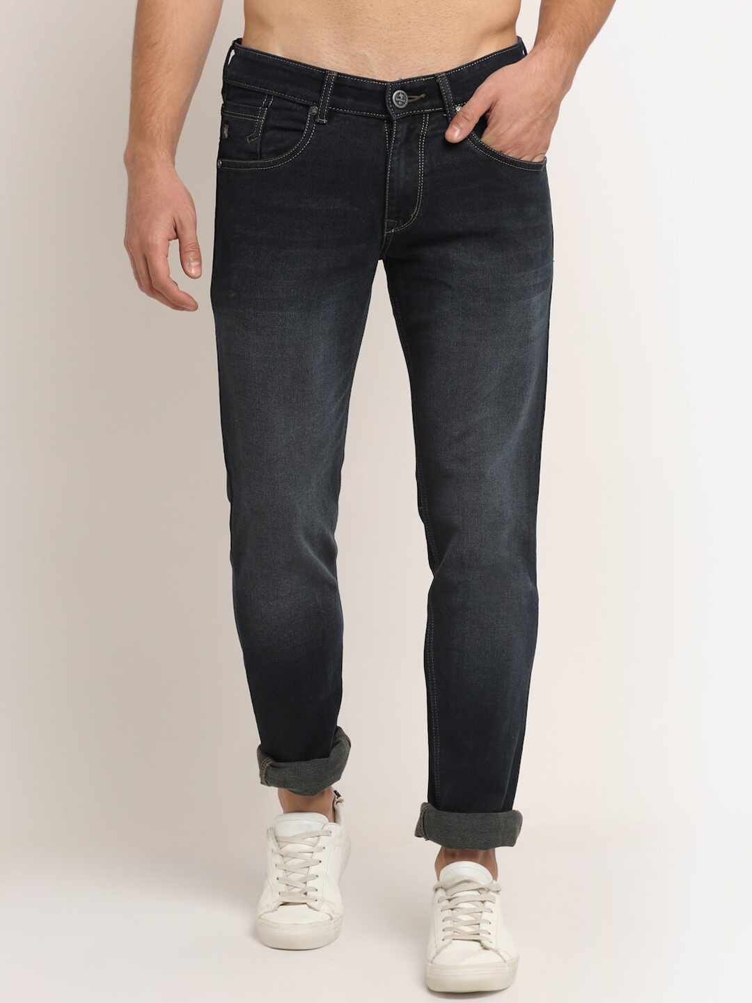 

Cantabil Men Charcoal Grey Heavy Fade Stretchable Jeans