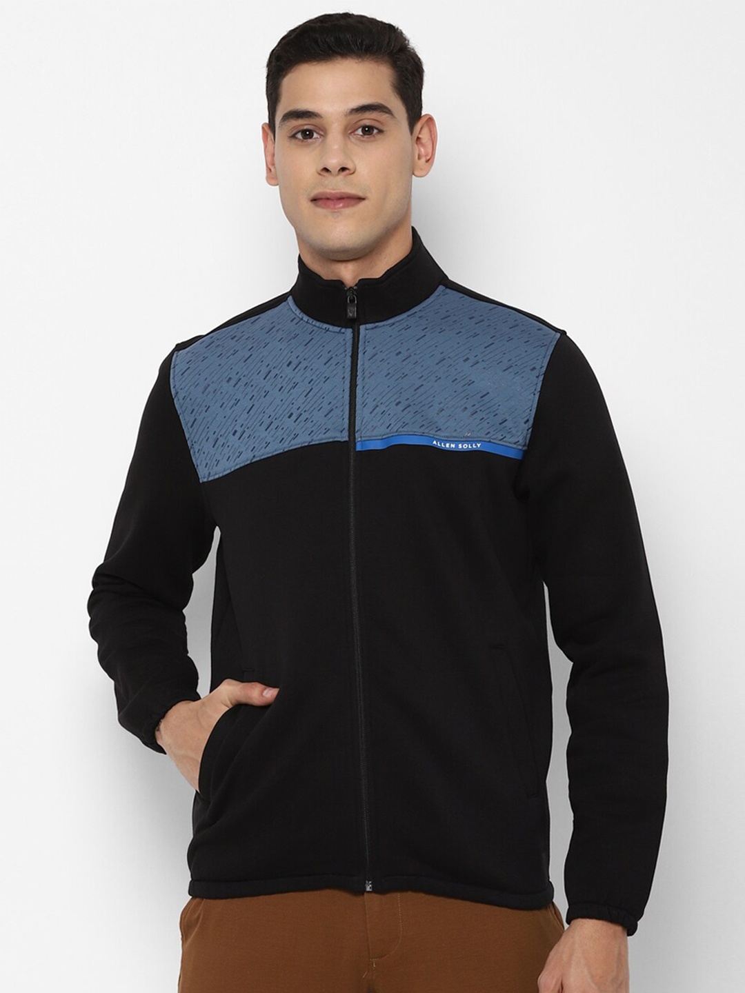 

Allen Solly Men Black & Blue Colourblocked Cotton Sweatshirt