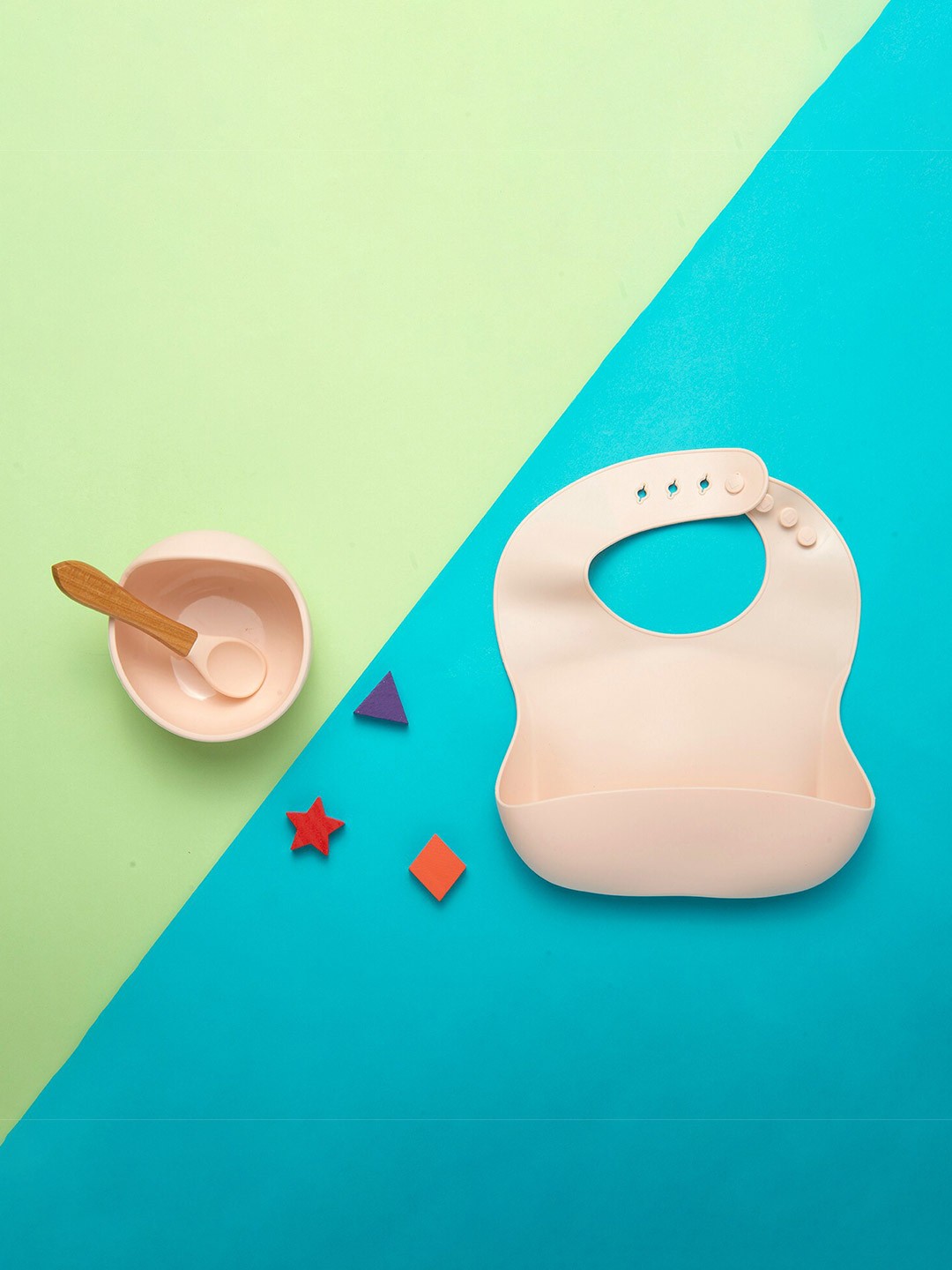 

Baby Moo Peach-Coloured & 1 Pieces Stoneware Matte Dinner Set