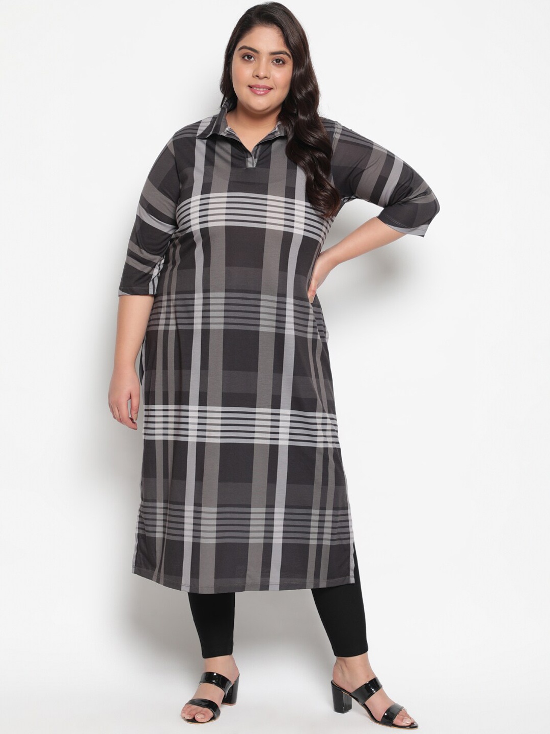 

Amydus Women Plus Size Black & White Checked Straight Kurta