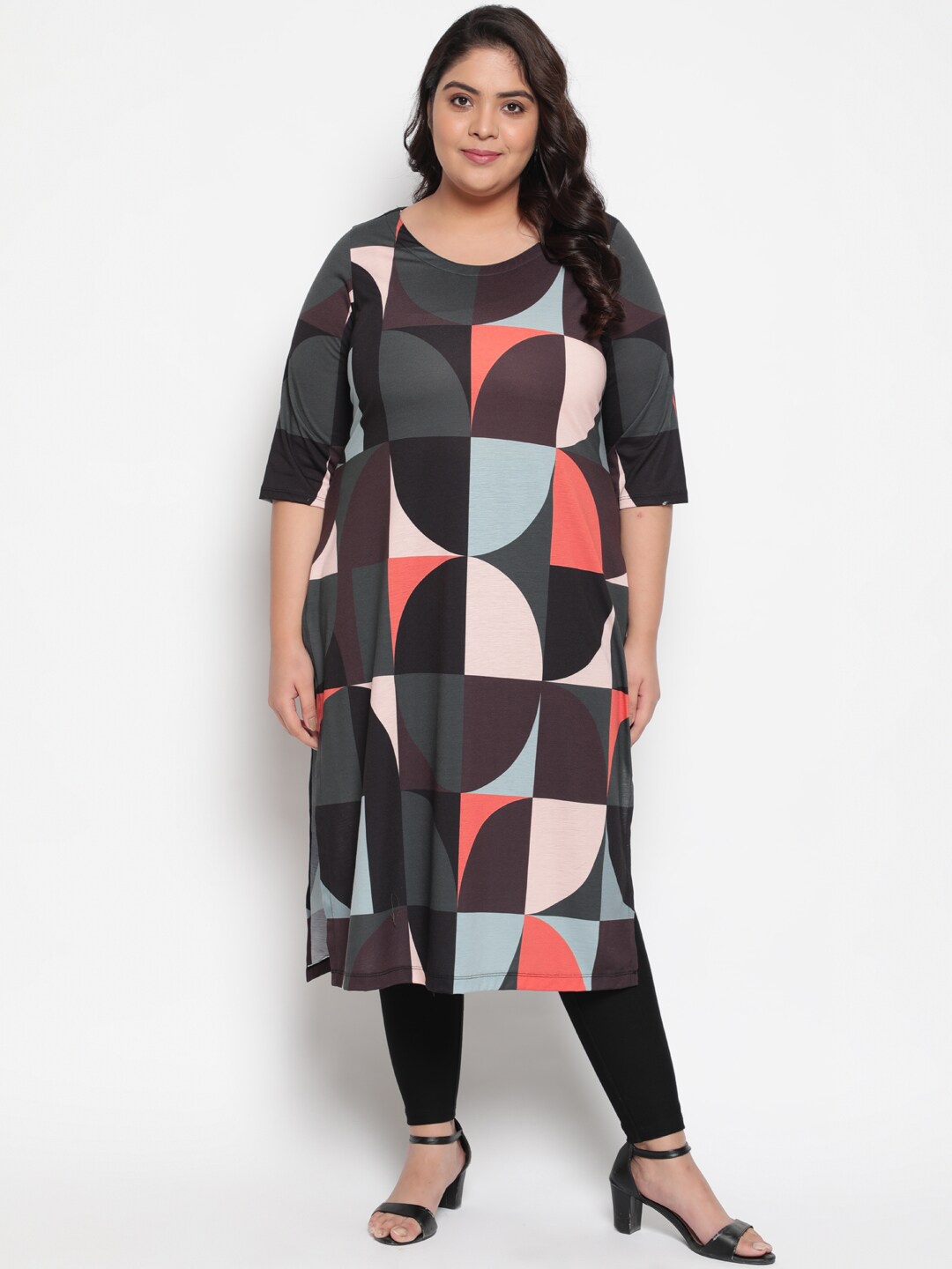

Amydus Plus Size Geometric Printed Kurta, Black