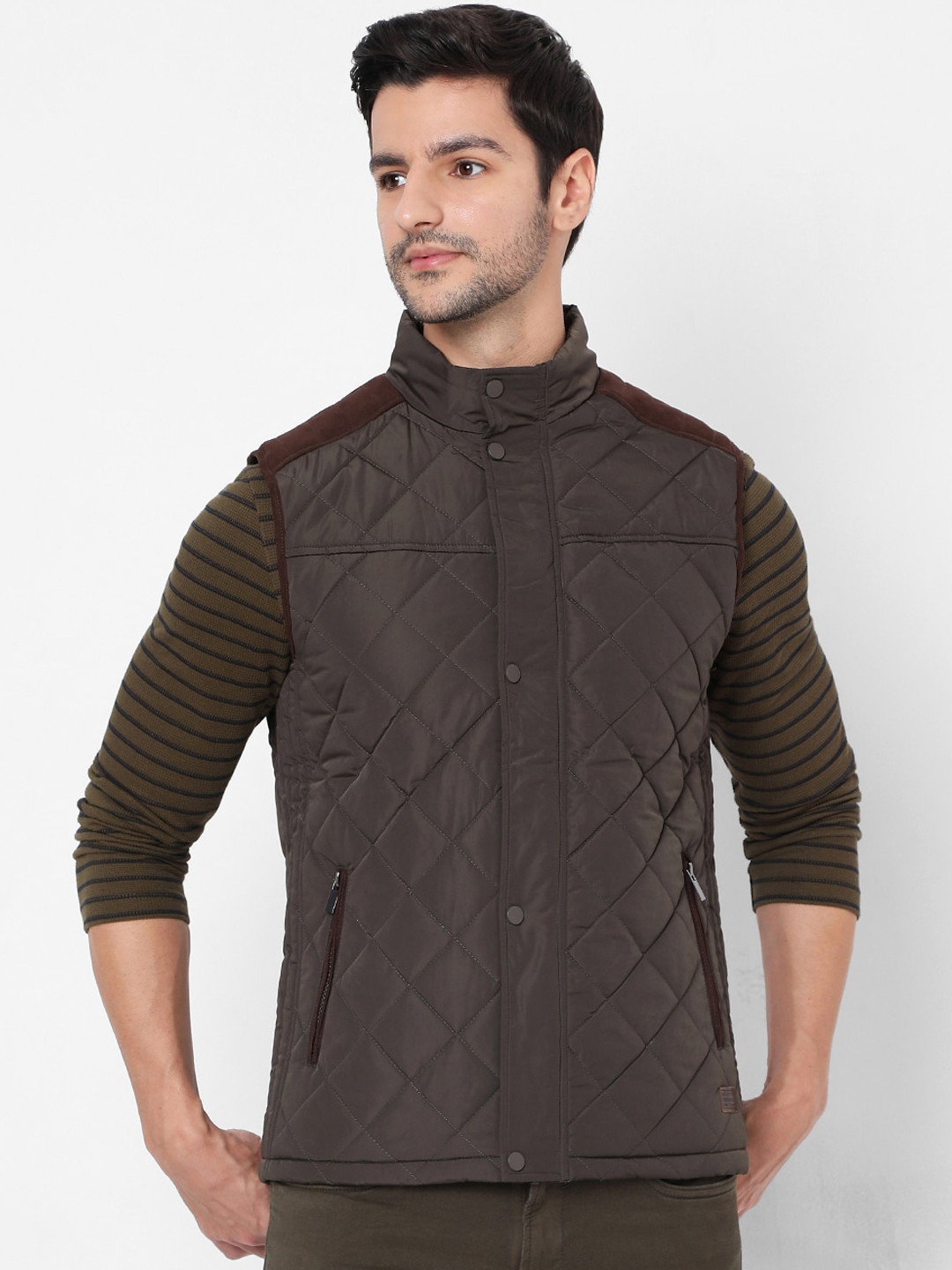 

Mufti Men Brown Quilted Jacket