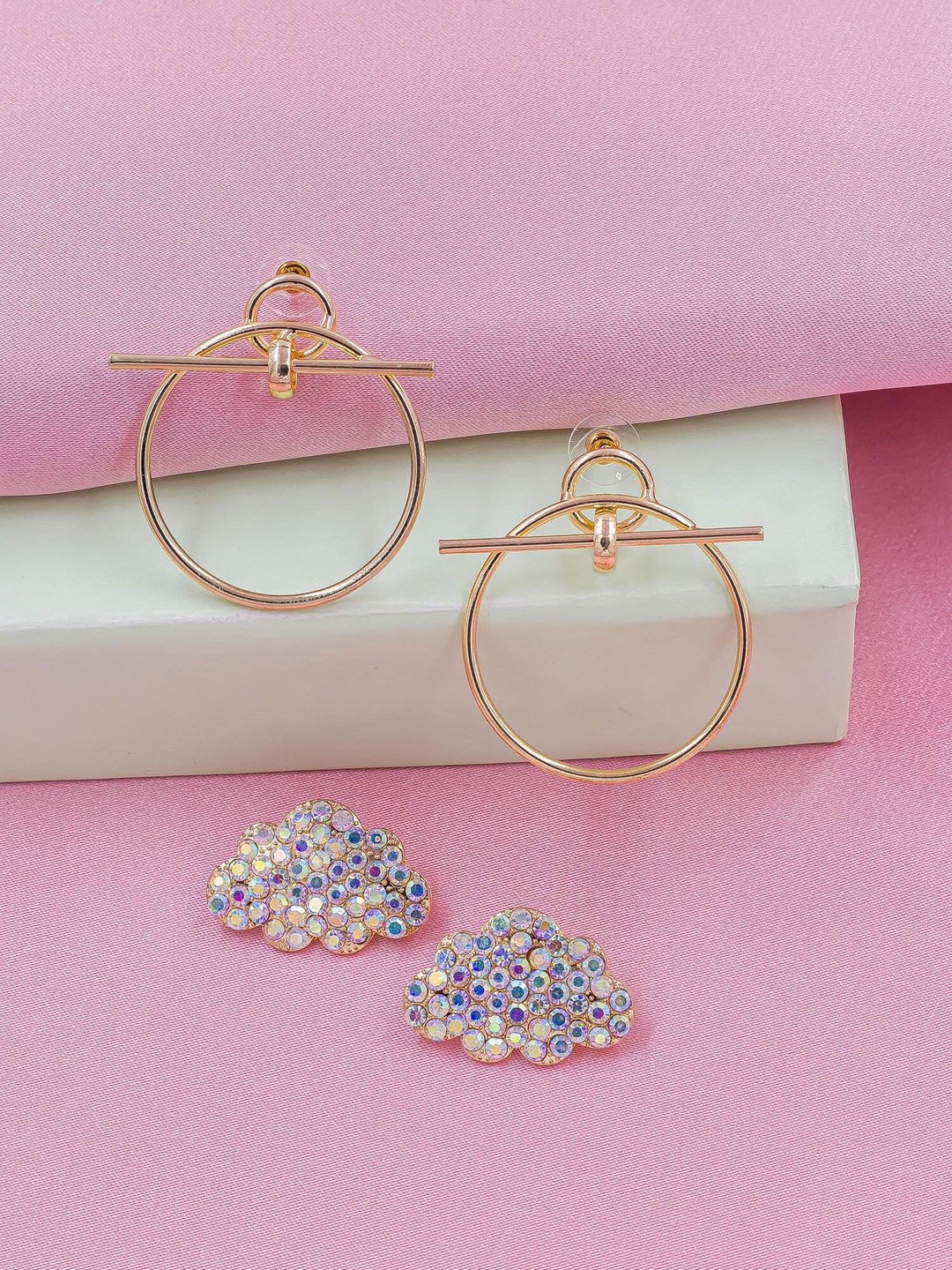 

Bellofox Gold-Toned Contemporary Drop Earrings
