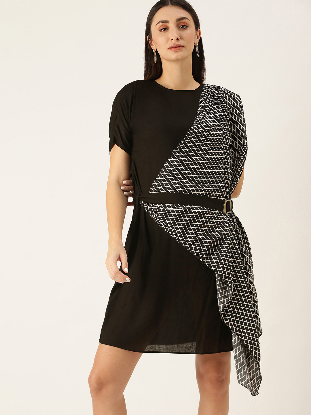 

COUPER & COLL Black & White Layered Belted Sheath Dress
