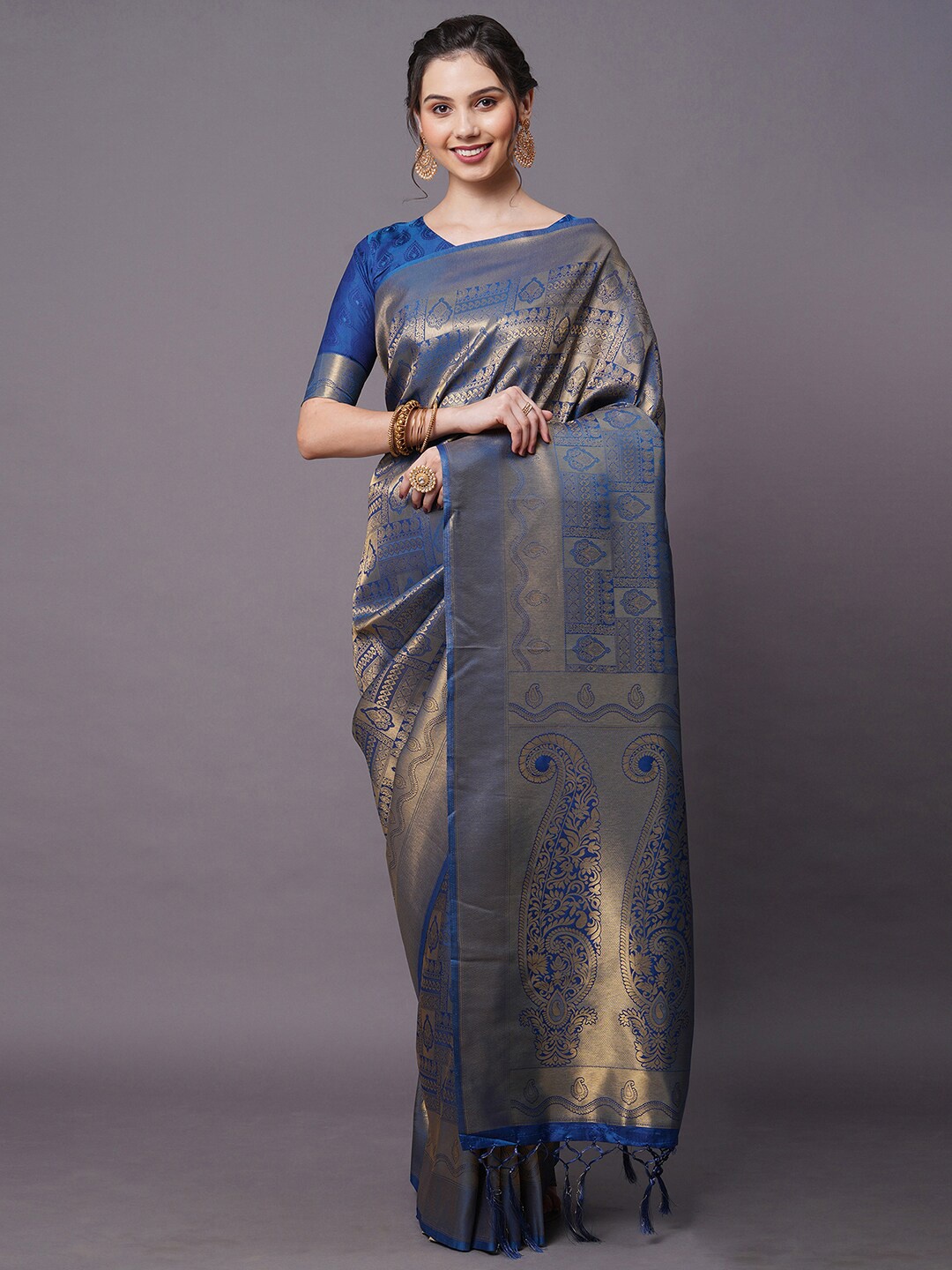 

Mitera Women Navy Blue Woven Silk Blend Saree