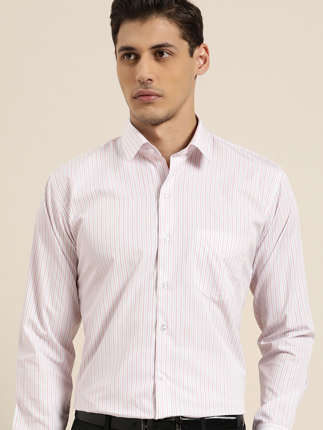 

Hancock Men White & Pink Slim Fit Striped Cotton Formal Shirt