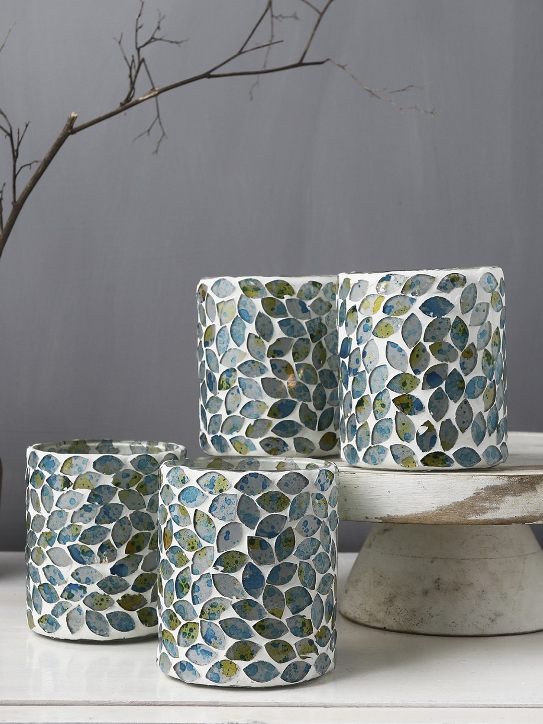 

The Decor Mart Set of 4 White & Blue Printed Candle Holders