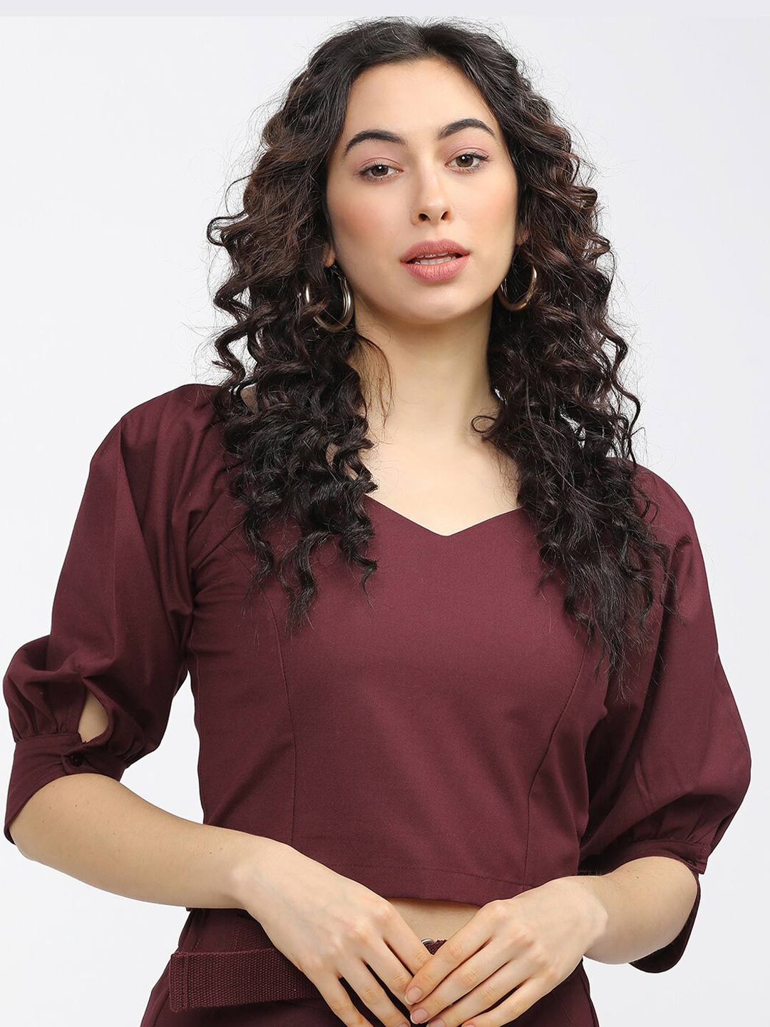 

Tokyo Talkies Woman Burgundy Top