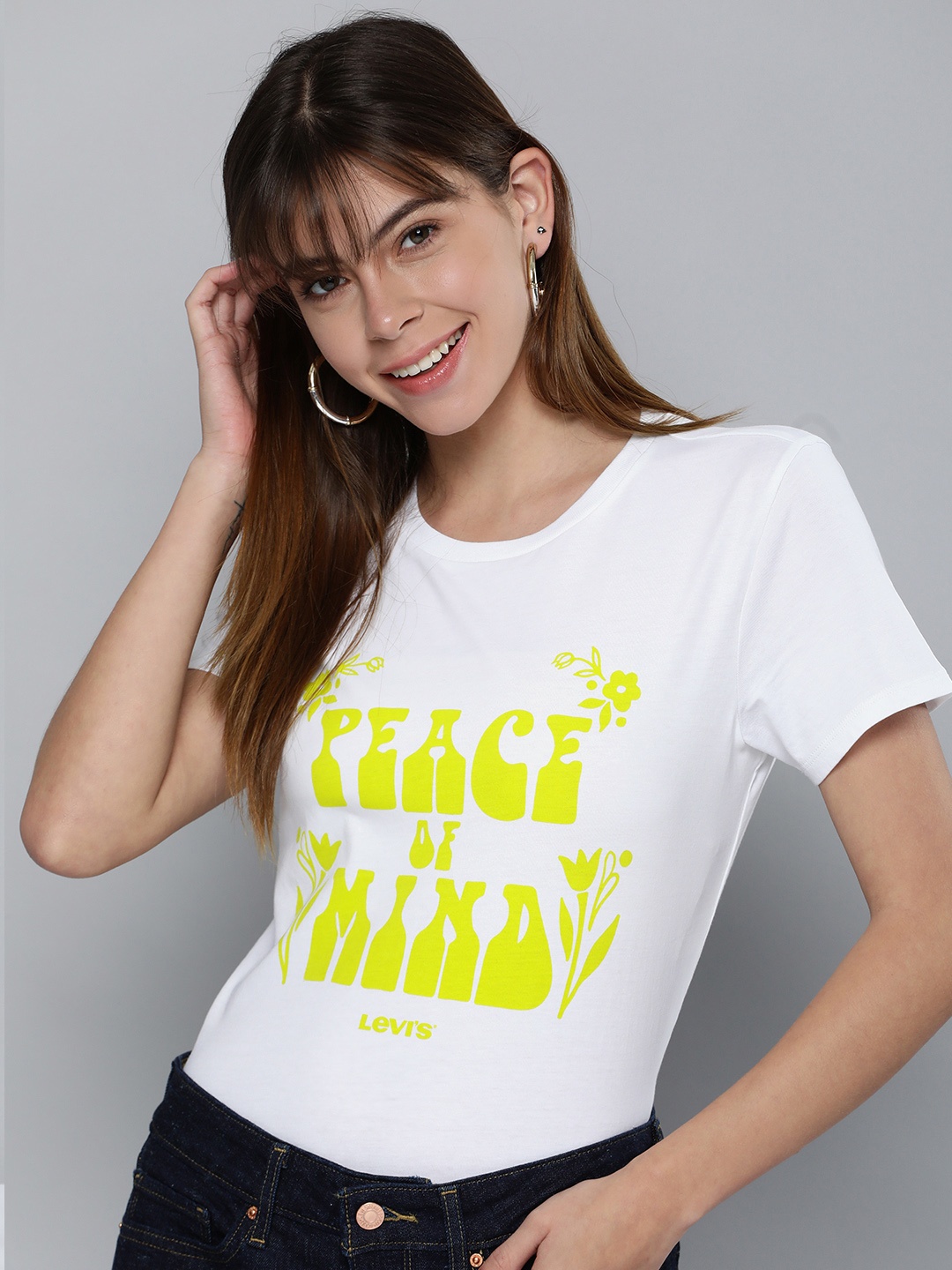 

Levis Women White Typography Printed Pure Cotton T-shirt