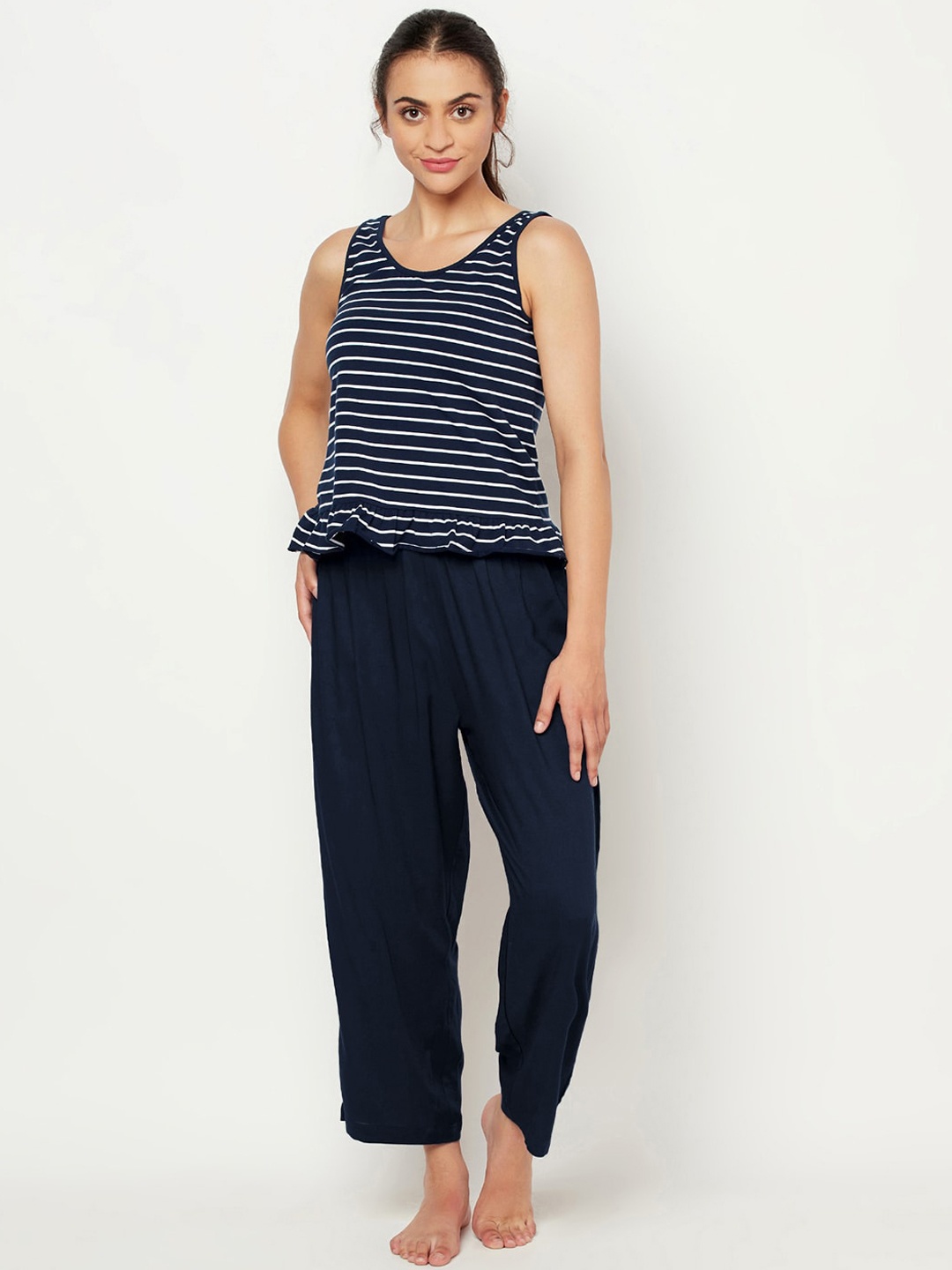 

SQew Women Navy Blue & White Striped Night suit