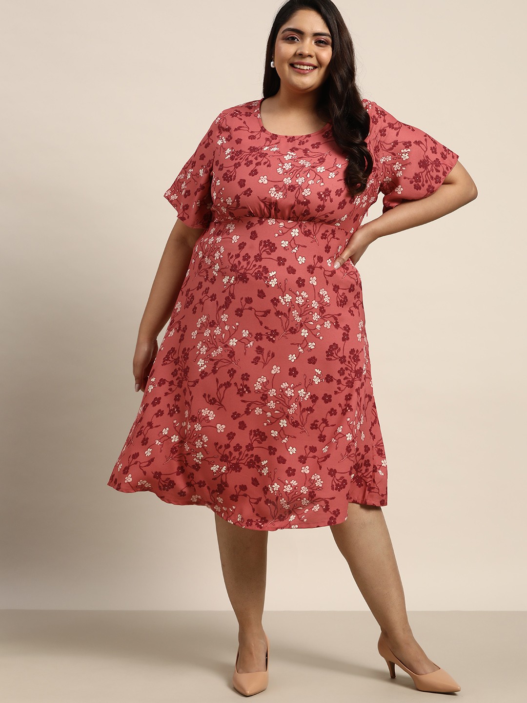 

Sztori Women Plus Size Pink & White Floral Printed A-Line Dress