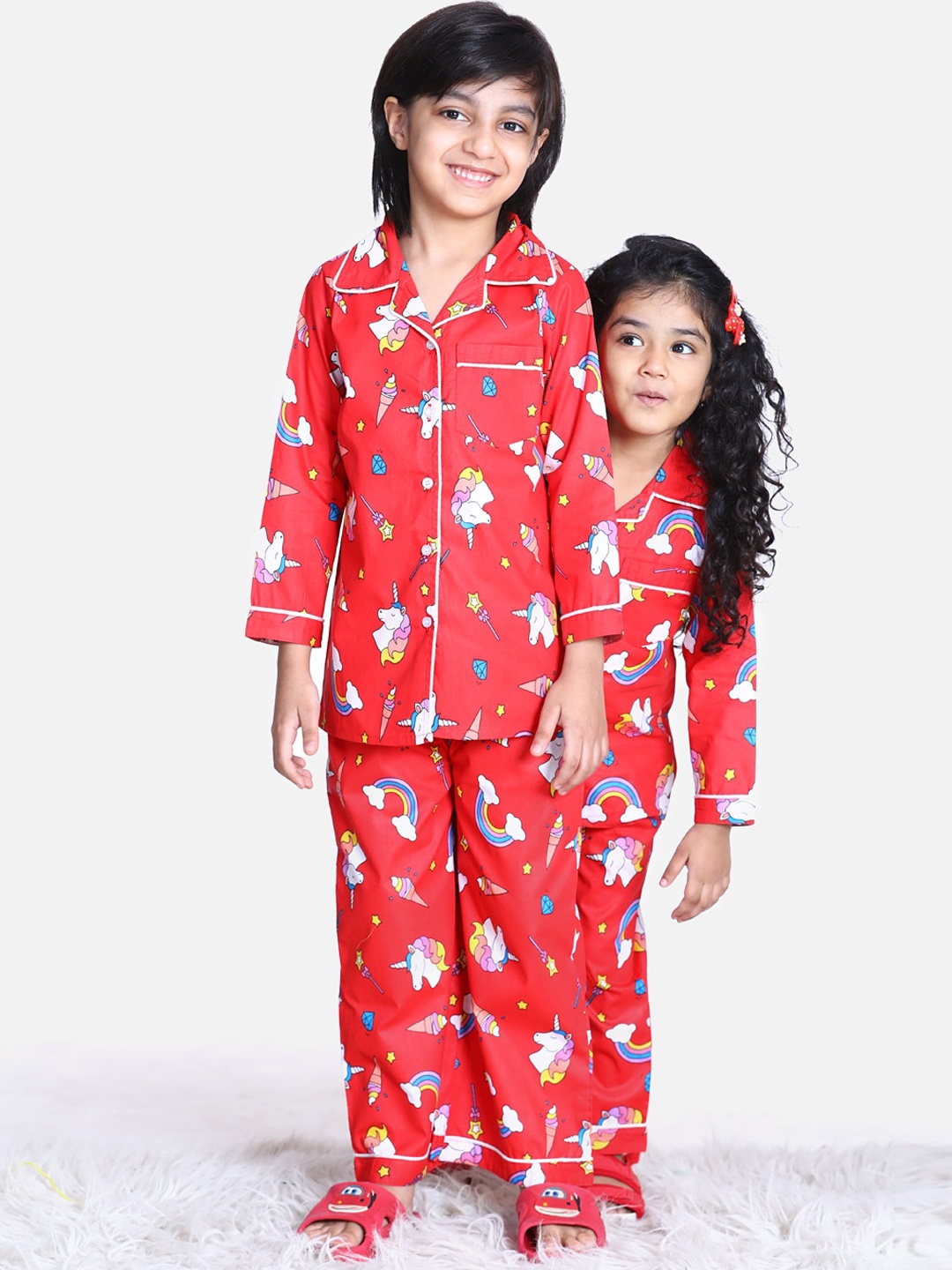 

AWW HUNNIE Unisex Kids Red & Blue Unicorn Printed Pure Cotton Night suit