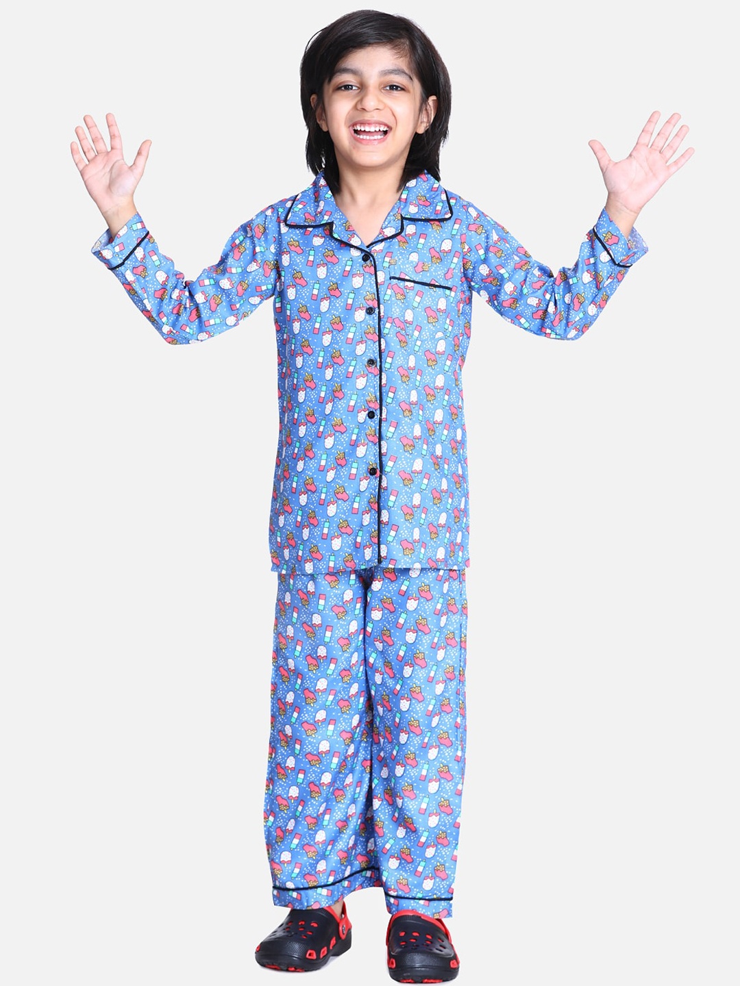 

AWW HUNNIE Unisex Kids Blue & White Printed Pure Cotton Night suit