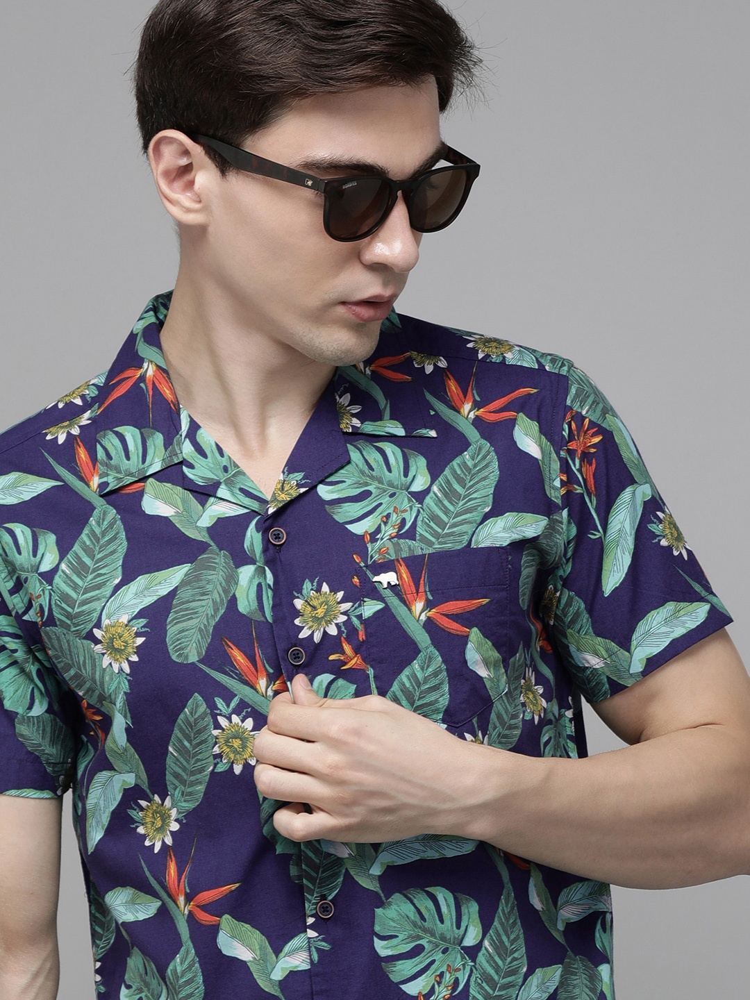 

THE BEAR HOUSE Men Blue Slim Fit Floral Print Pure Cotton Casual Shirt