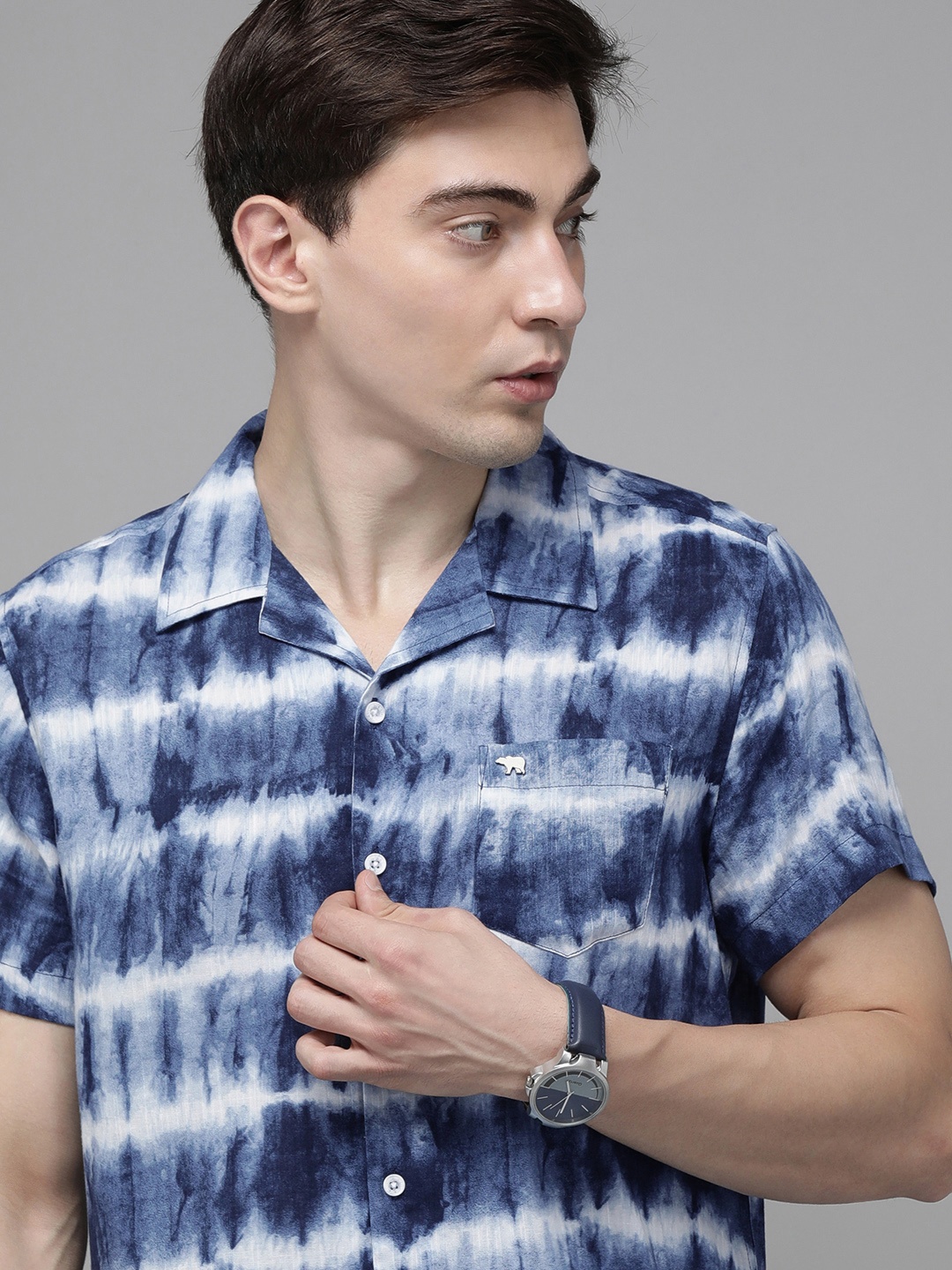 

THE BEAR HOUSE Men Blue Slim Fit Printed Pure Cotton Casual Shirt
