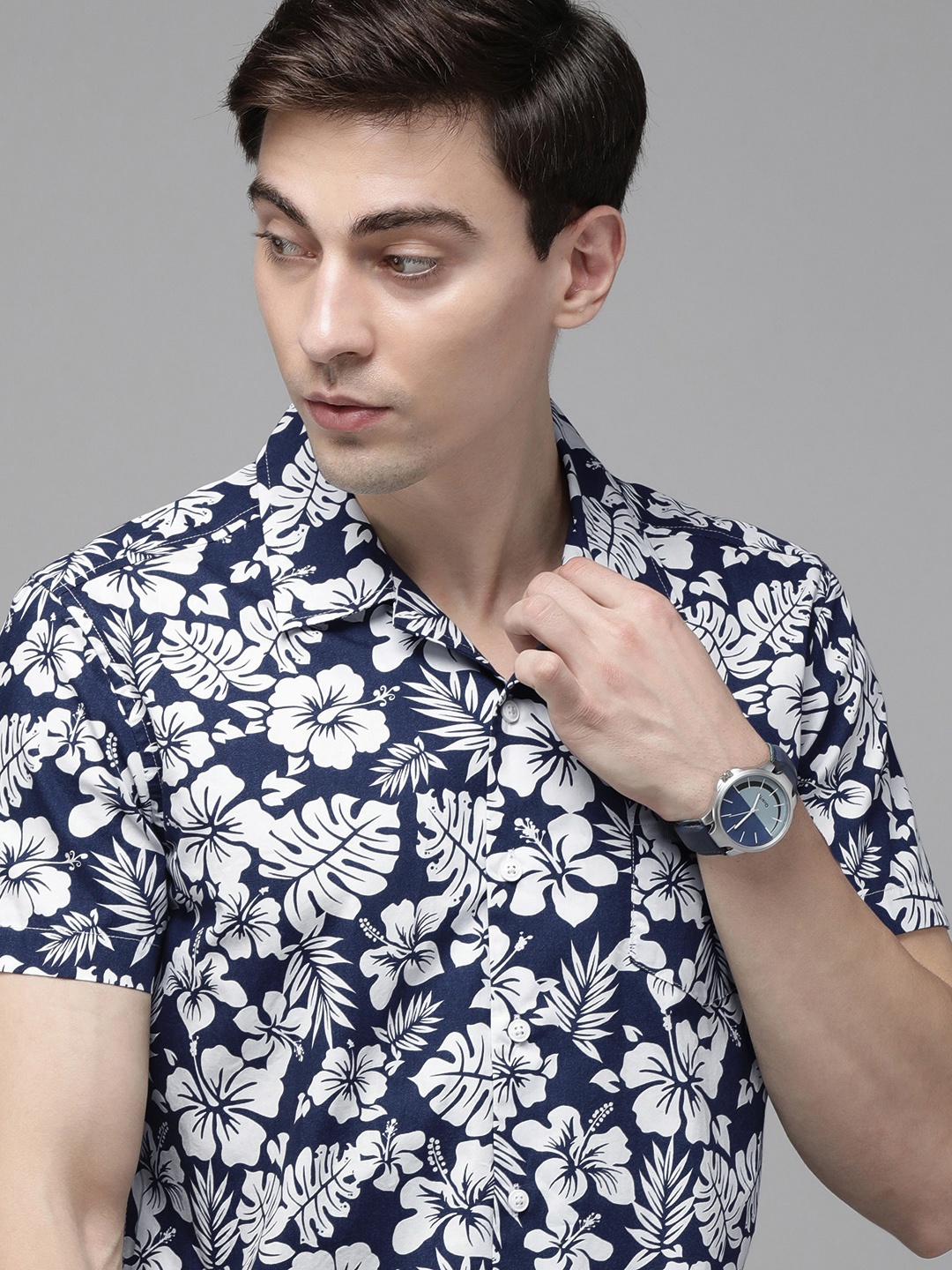 

THE BEAR HOUSE Men Blue Slim Fit Floral Print Pure Cotton Casual Shirt