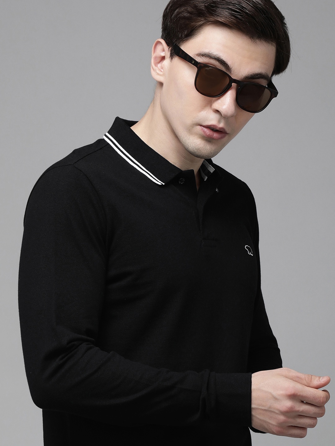 

THE BEAR HOUSE Men Black Polo Collar with Tipping Pure Cotton Slim Fit T-shirt