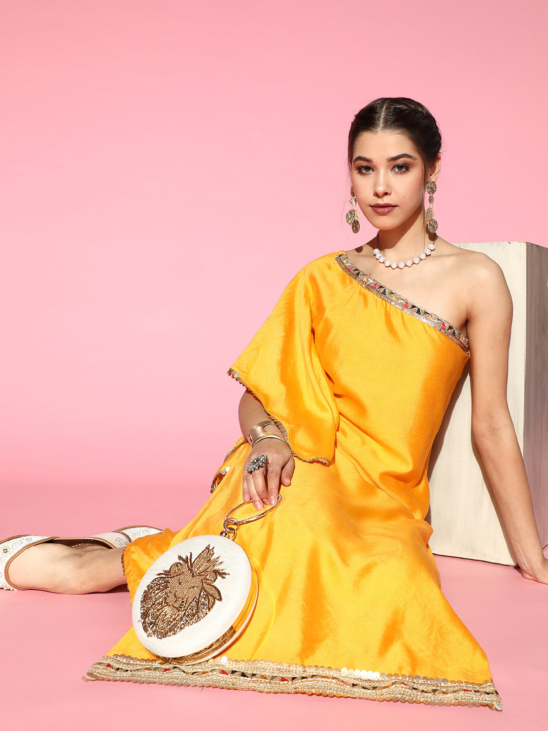 

Indo Era Solid Liva One-Shoulder Kurta Set, Yellow