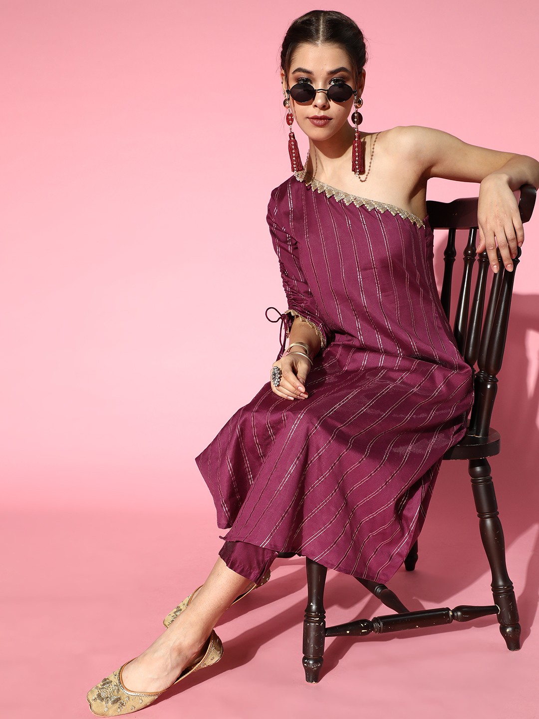 

Indo Era Striped Liva One-Shoulder Kurta Set, Burgundy