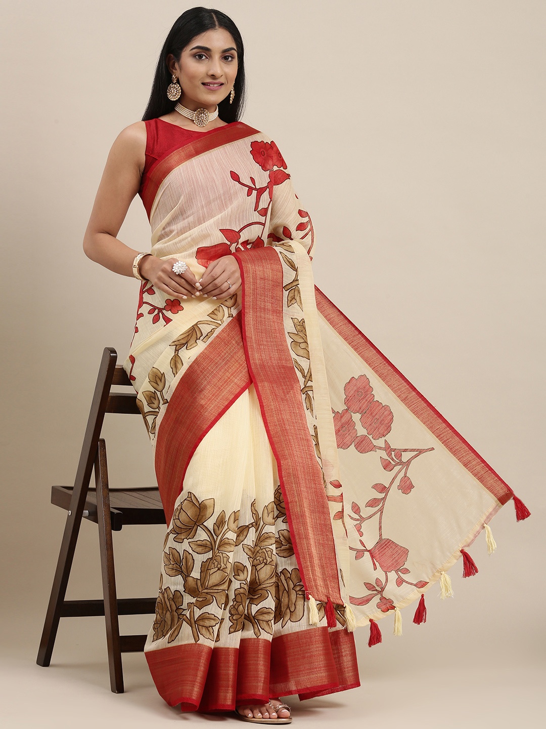 

Triveni Cream-Coloured Floral Print Saree