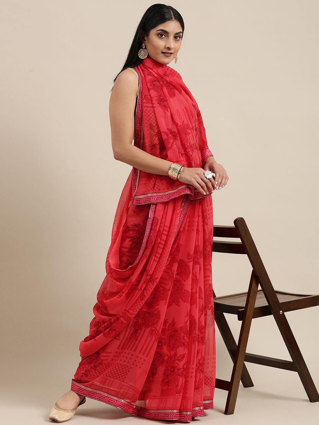 

Triveni Pink Floral Print Pure Georgette Saree