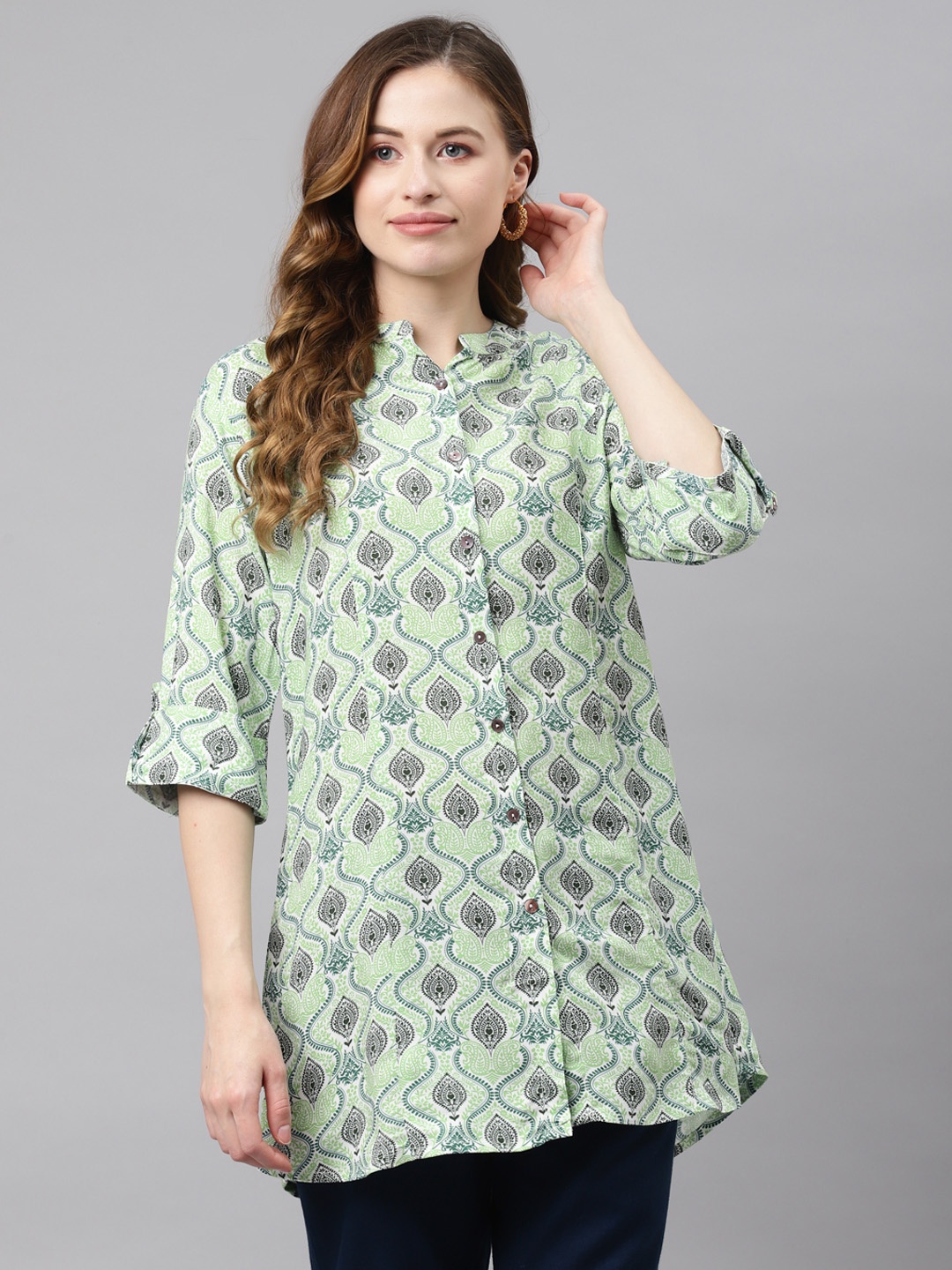 

Divena Green & Black Printed Mandarin Collar Roll-Up Sleeves A-Line Top
