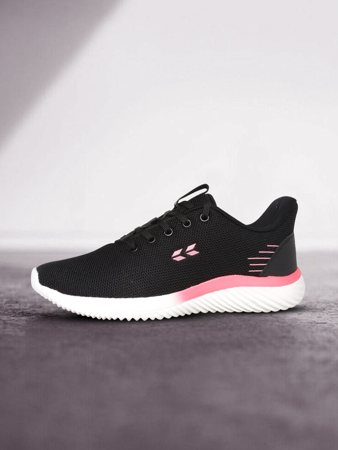 

Crew STREET Women Black Woven Design Running Shoes
