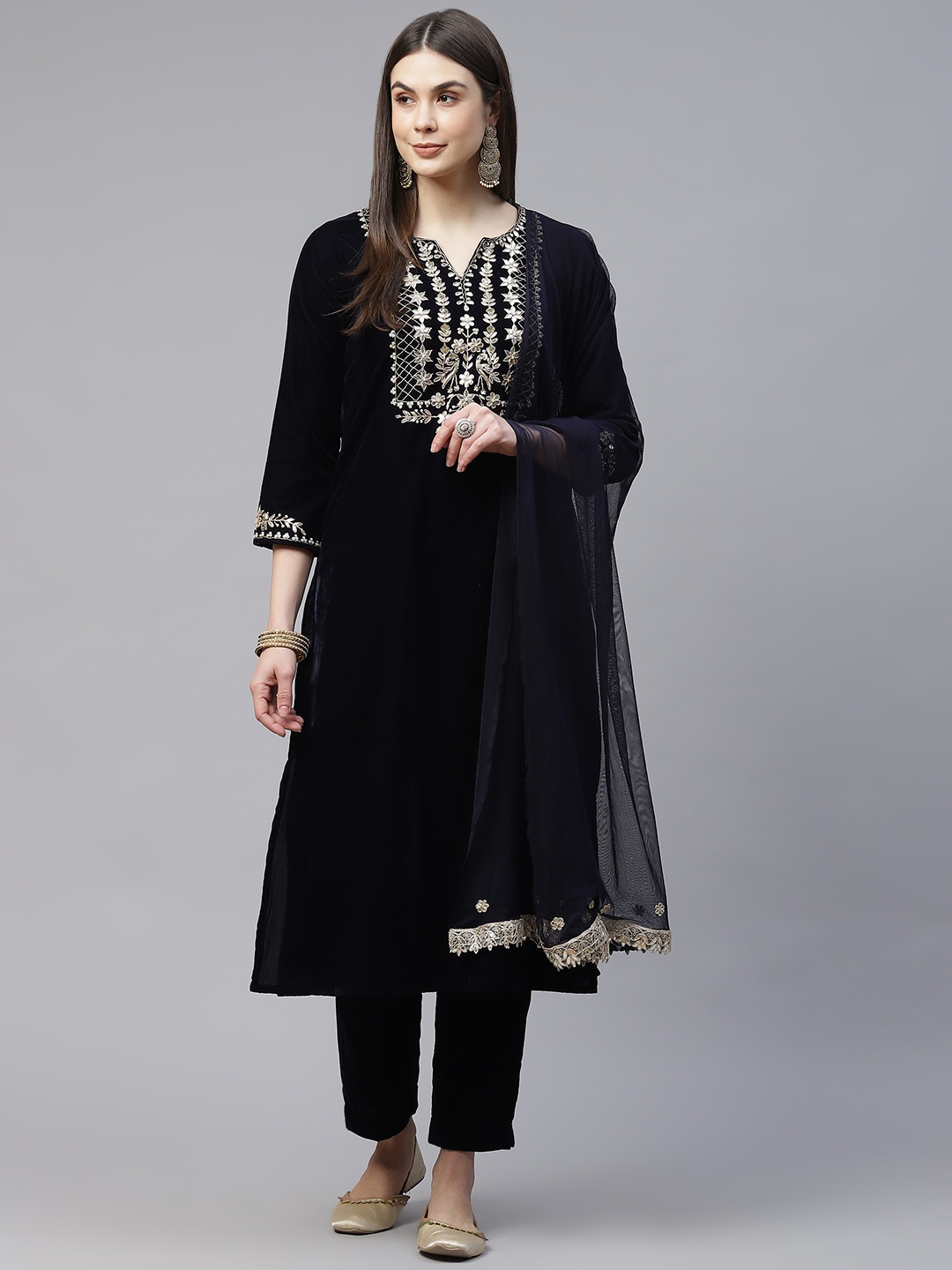 

Divena Women Navy Blue Yoke Design Velvet Kurta with Trousers & Dupatta