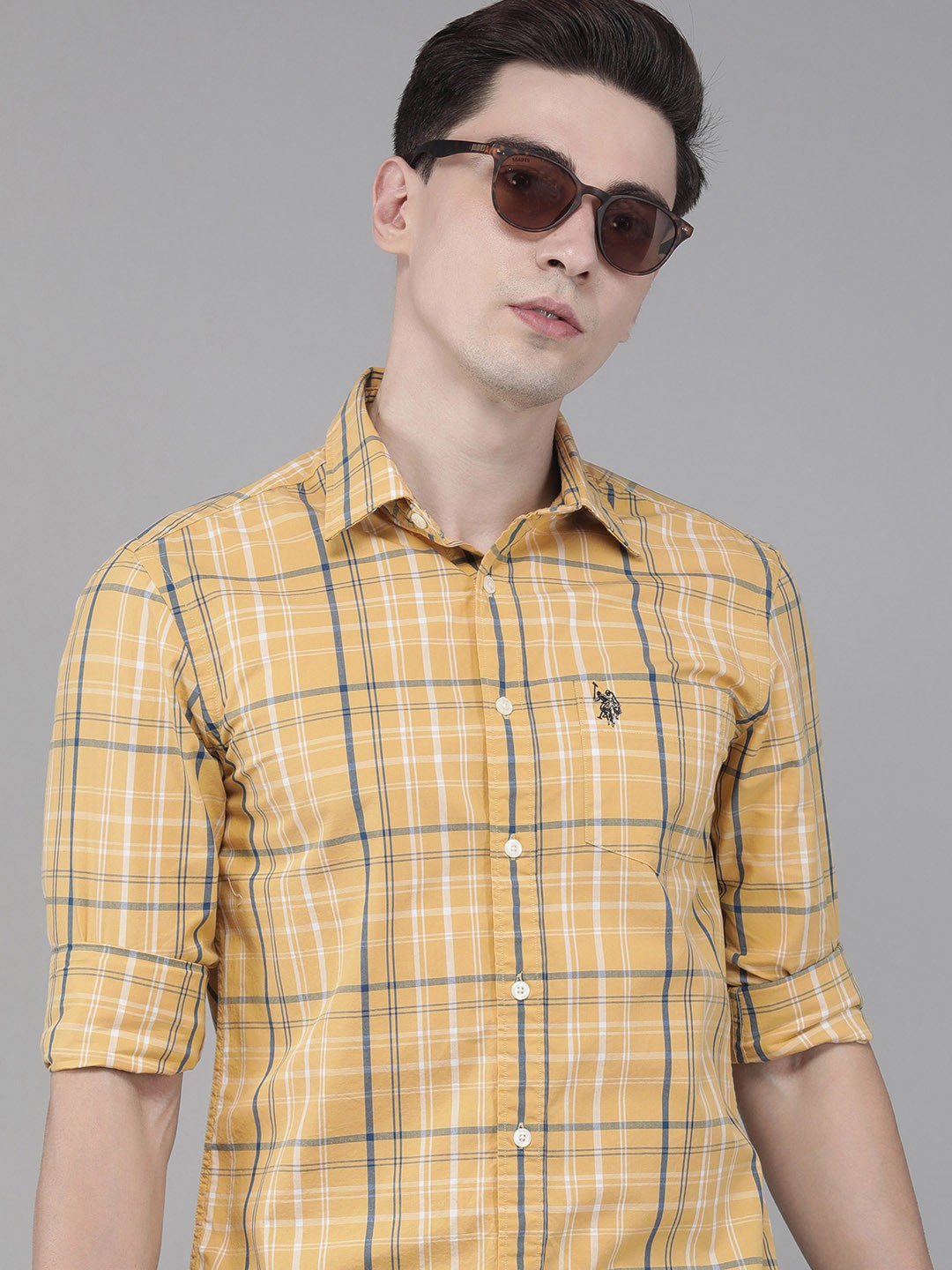 

U S Polo Assn Men Yellow & Blue Tailored Fit Checked Casual Shirt