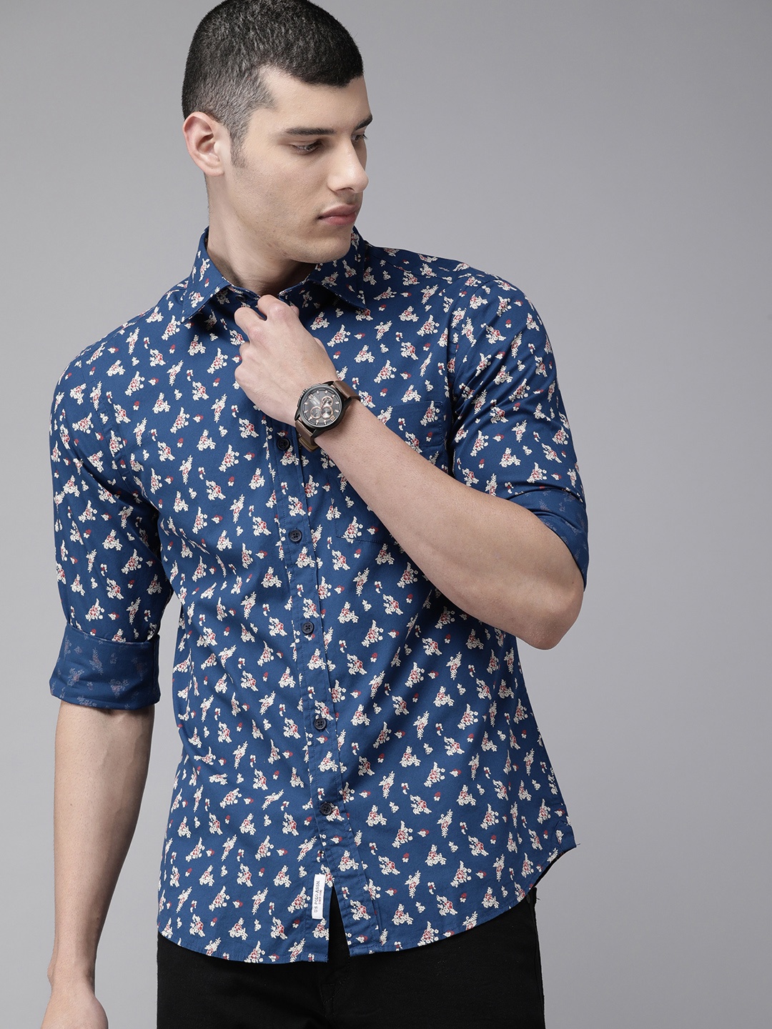 

U S Polo Assn Men Blue Tailored Fit Conversational Printed Casual Shirt