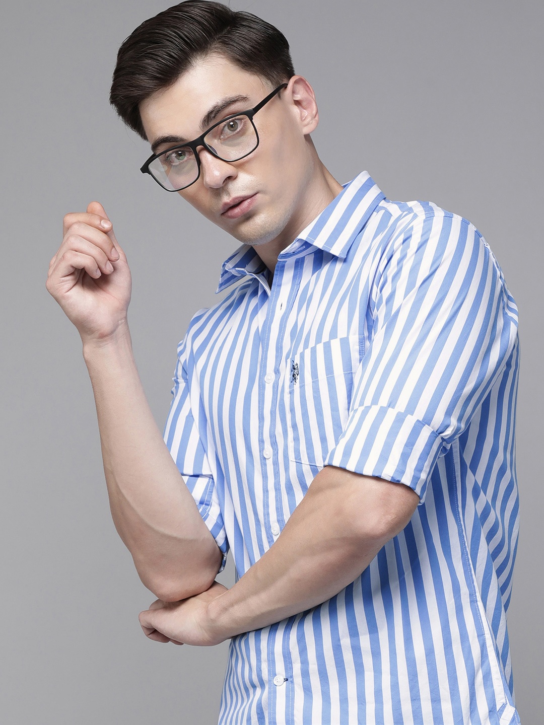 

U S Polo Assn Men Blue And White Tailored Fit Striped Casual Shirt
