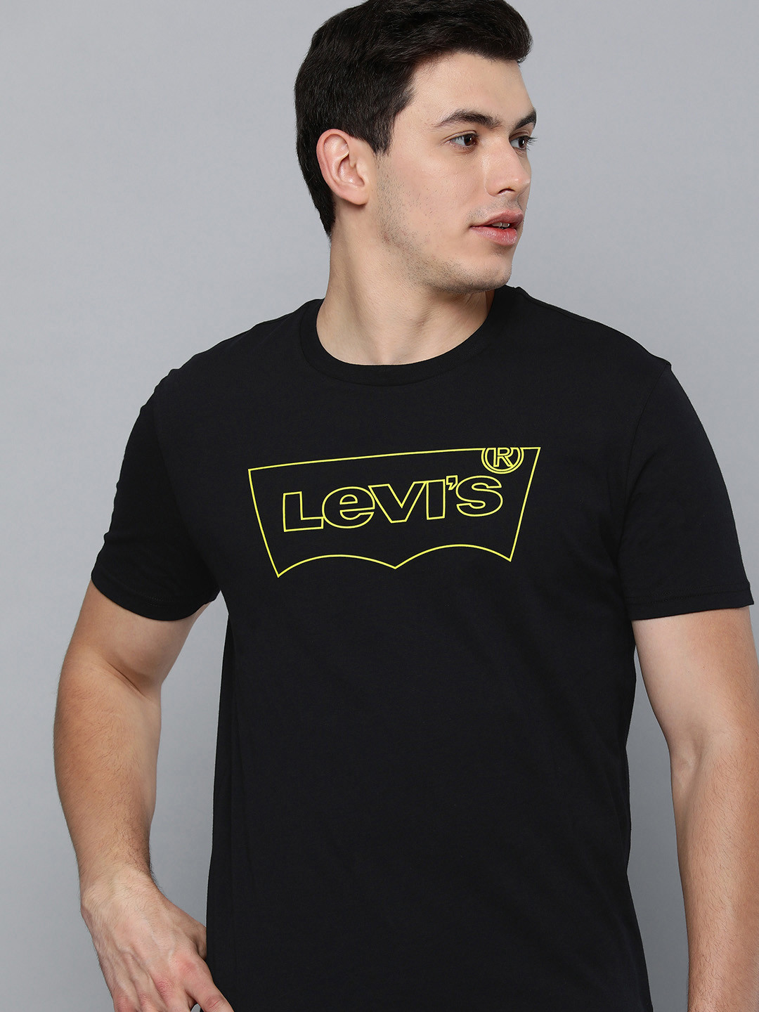 

Levis Men Black Typography Printed Pure Cotton Casual T-shirt