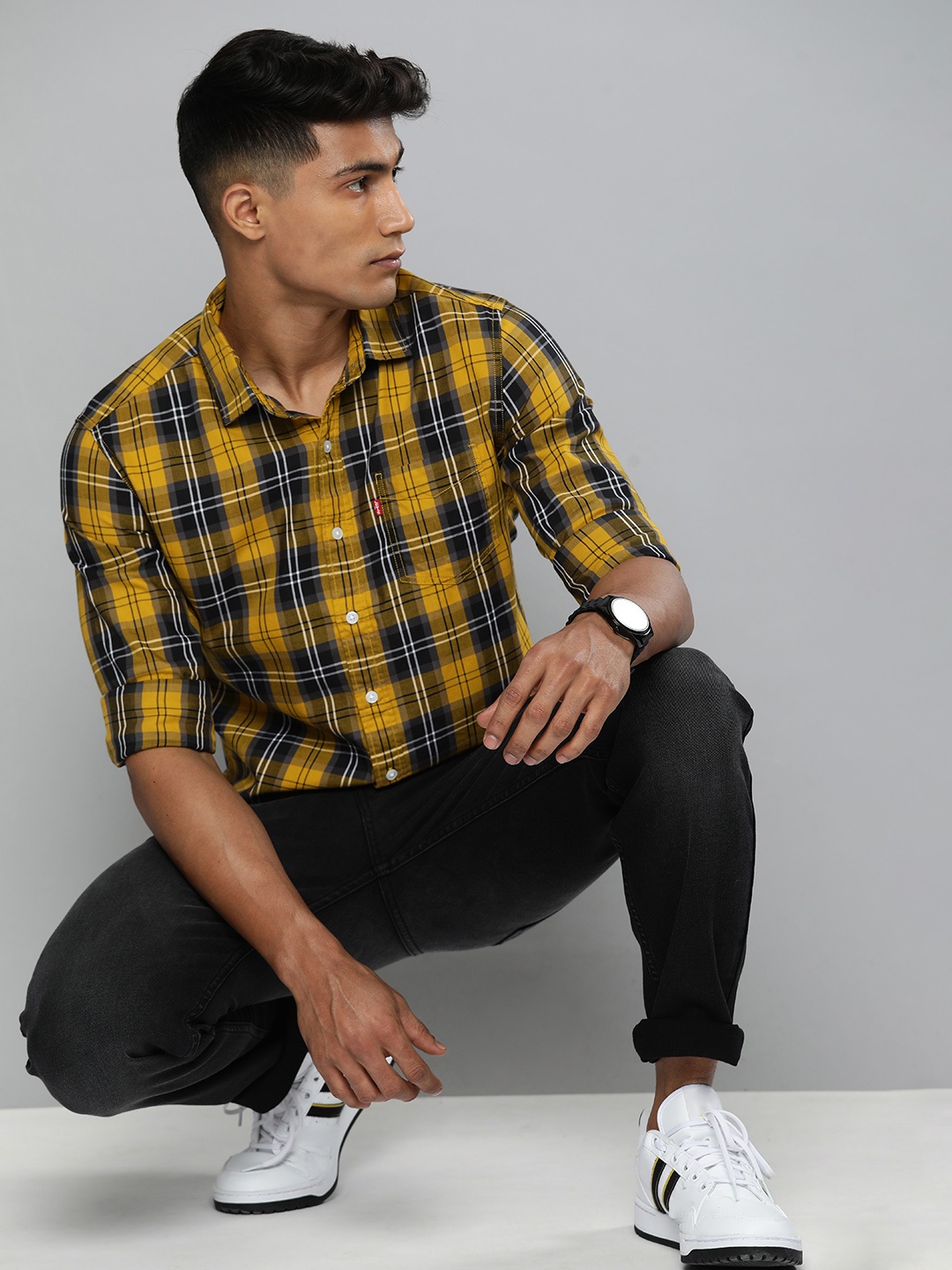 

Levis Men Yellow Slim Fit Tartan Checked Pure Cotton Casual Shirt