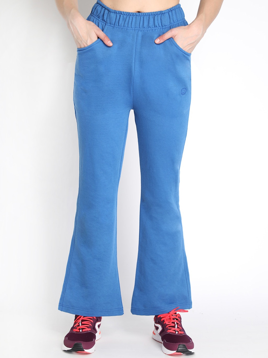 

CHKOKKO Women Blue Solid Bootcut Track Pants