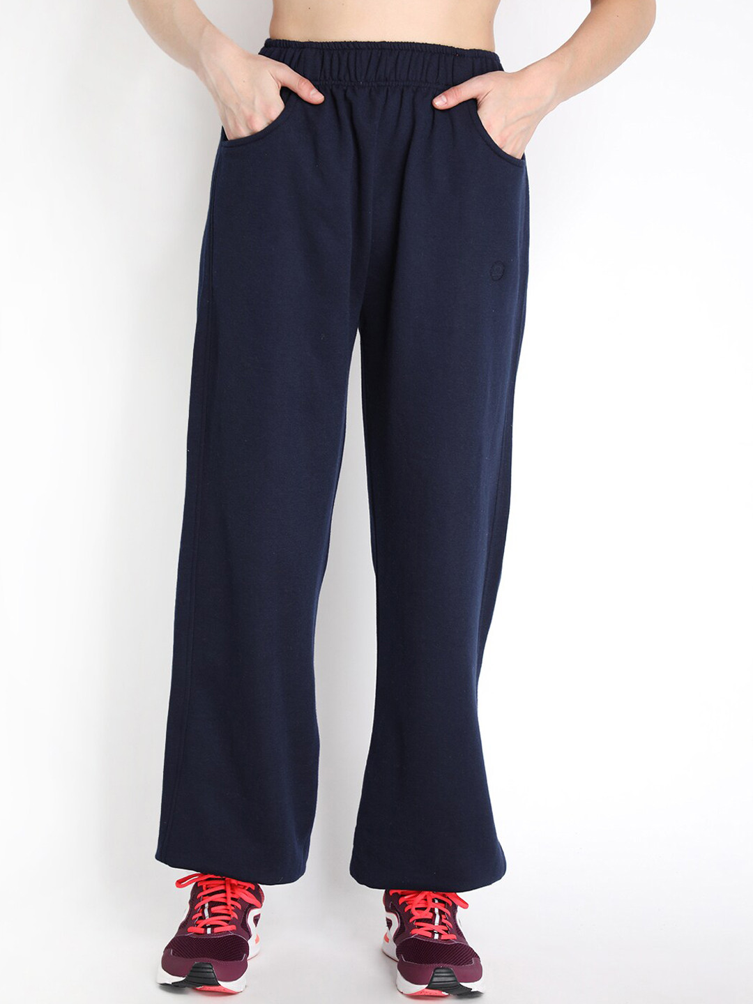 

CHKOKKO Women Navy Blue Solid Relaxed-Fit Joggers