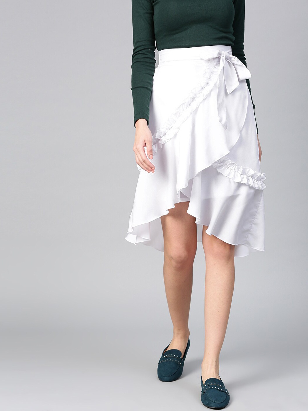 

Bitterlime Women White Solid A-Line Knee-Length Overlap Skirt