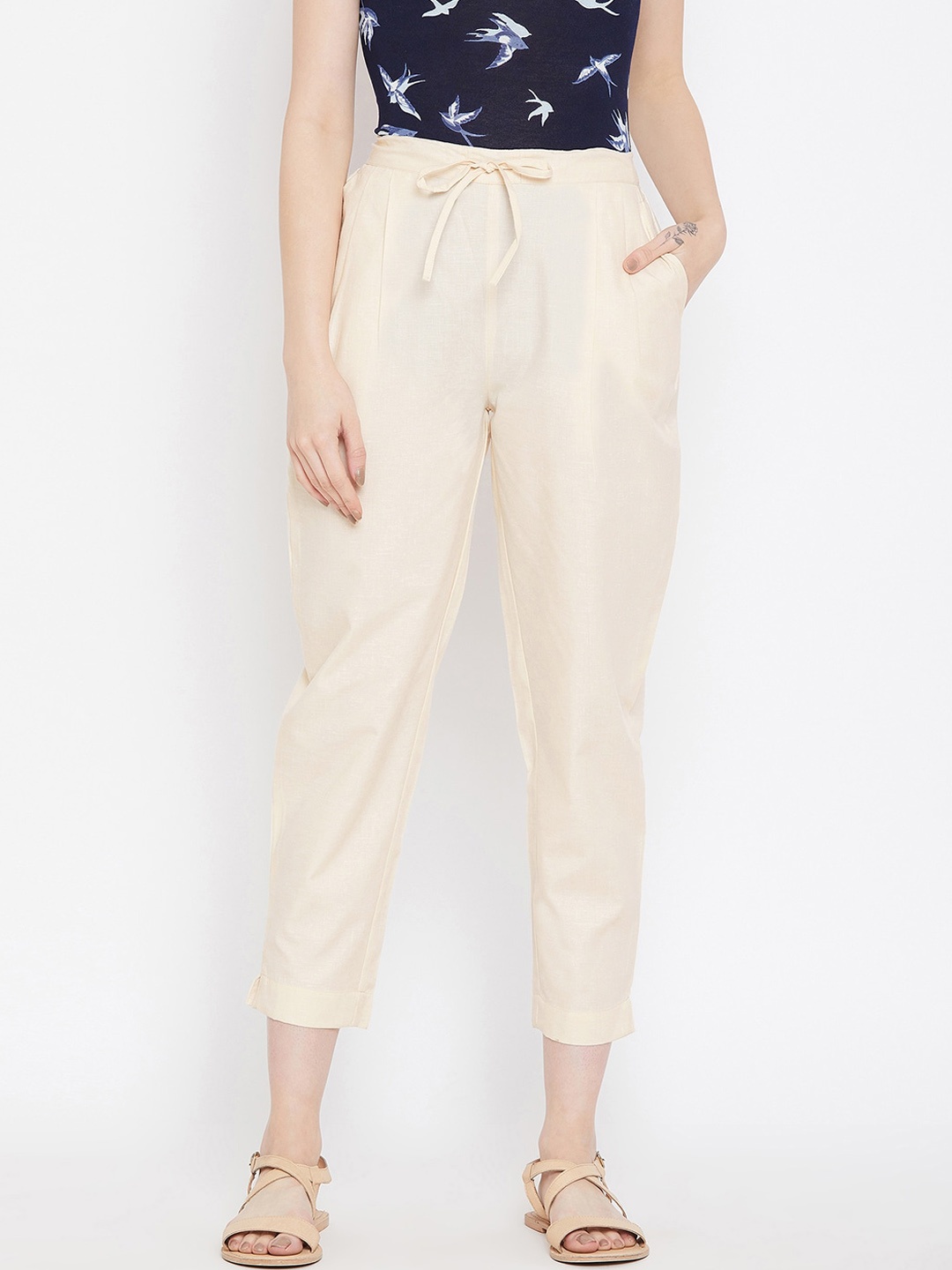 

Bitterlime Women Cream-Coloured Straight Casual Trousers