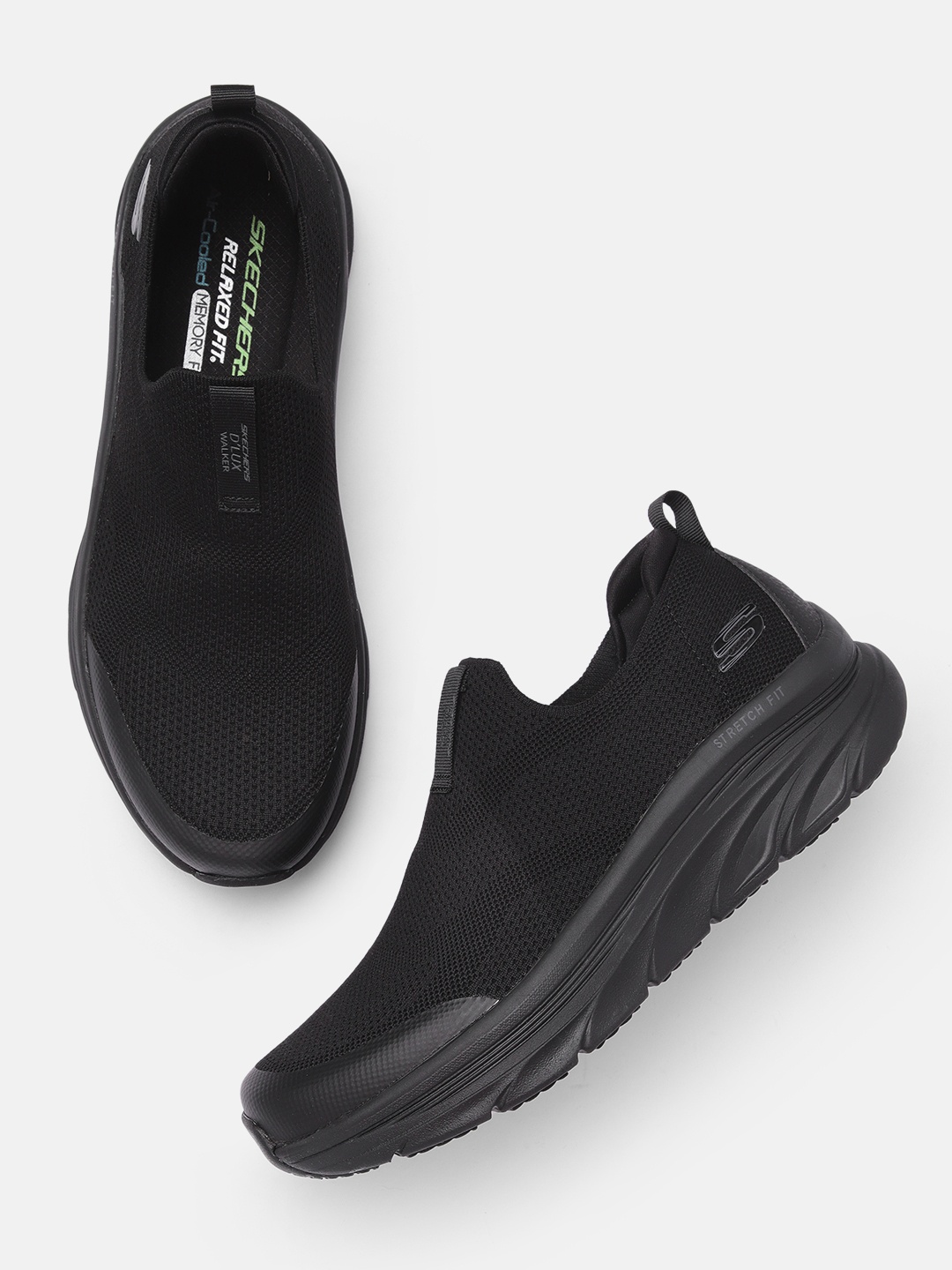 

Skechers Men Black D'LUX WALKER - QUICK UPGRADE Sneakers
