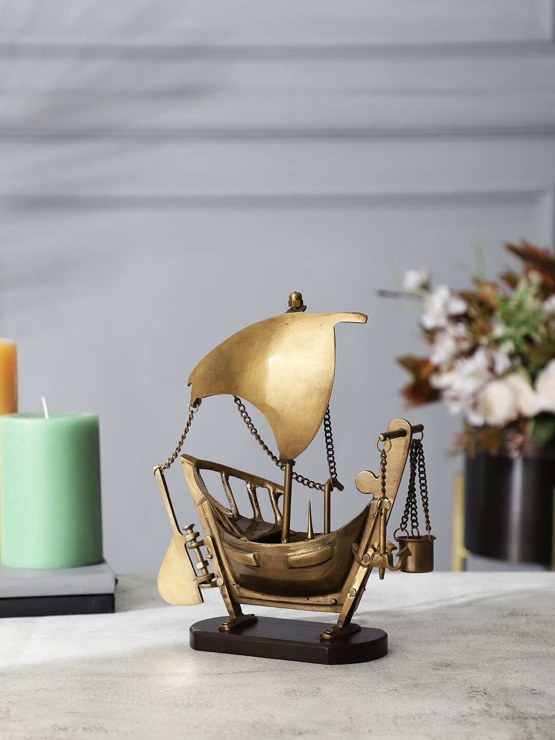 

EXIM DECOR Rust Brass and Wood Antique Bucket & Anchor Nautical Ship Showpiece