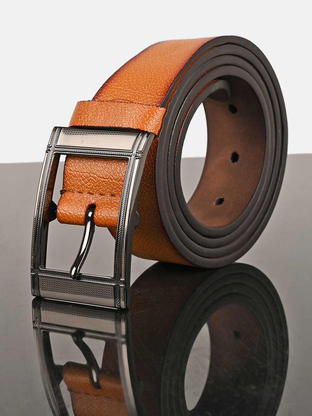 

BuckleUp Men Tan Belt
